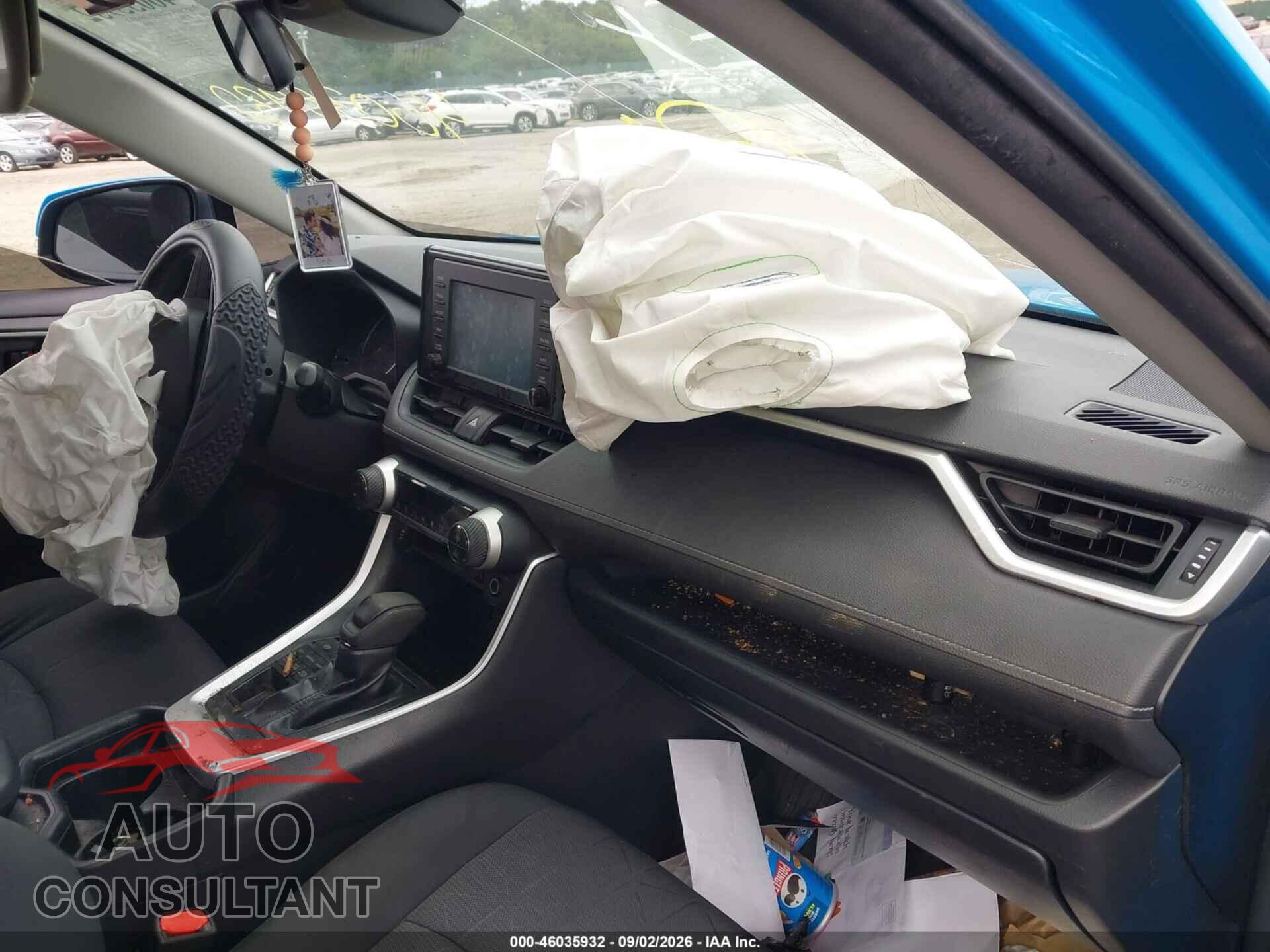 TOYOTA RAV4 2019 - JTMP1RFV6KD012782