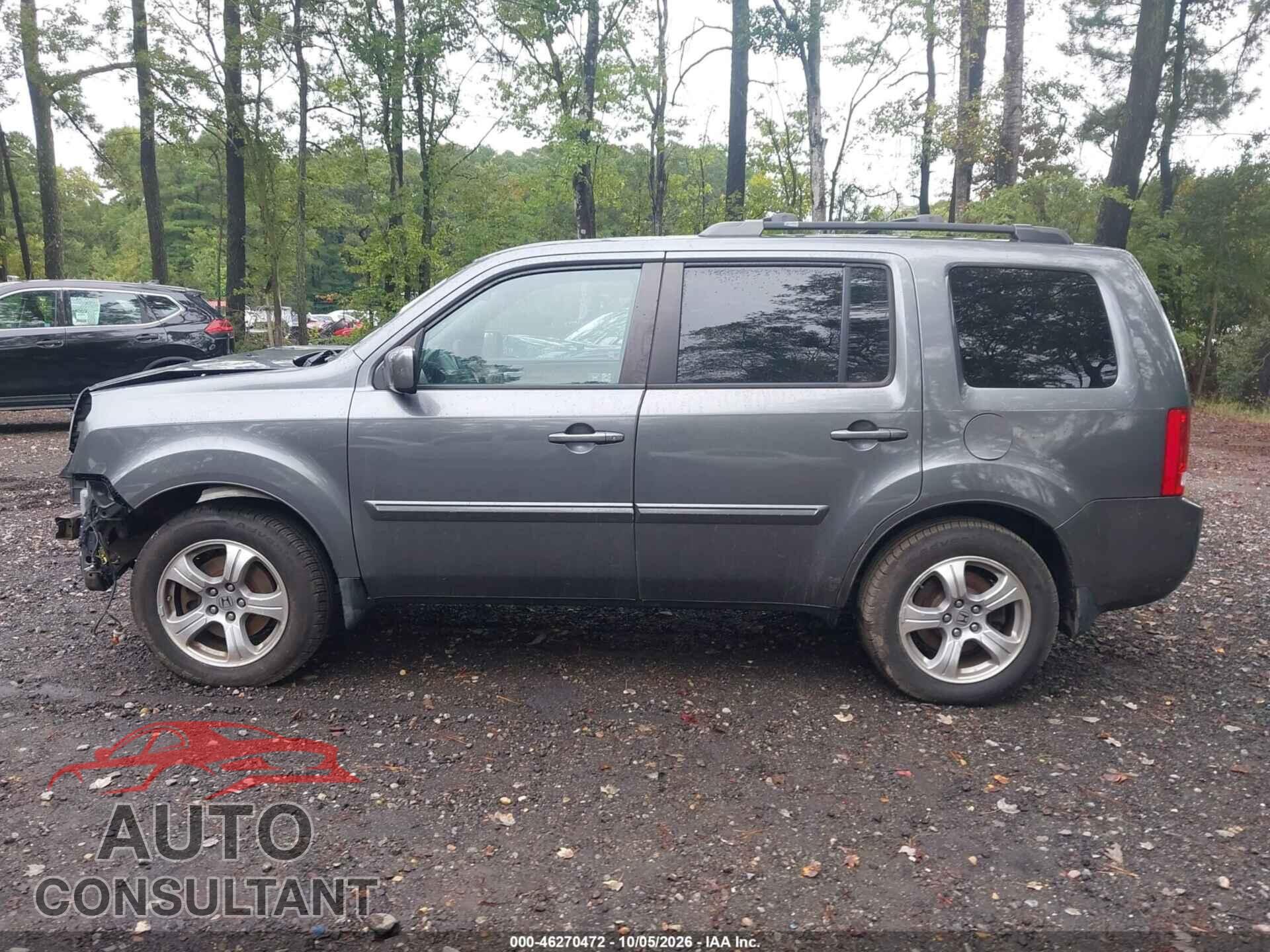 HONDA PILOT 2012 - 5FNYF4H45CB009122