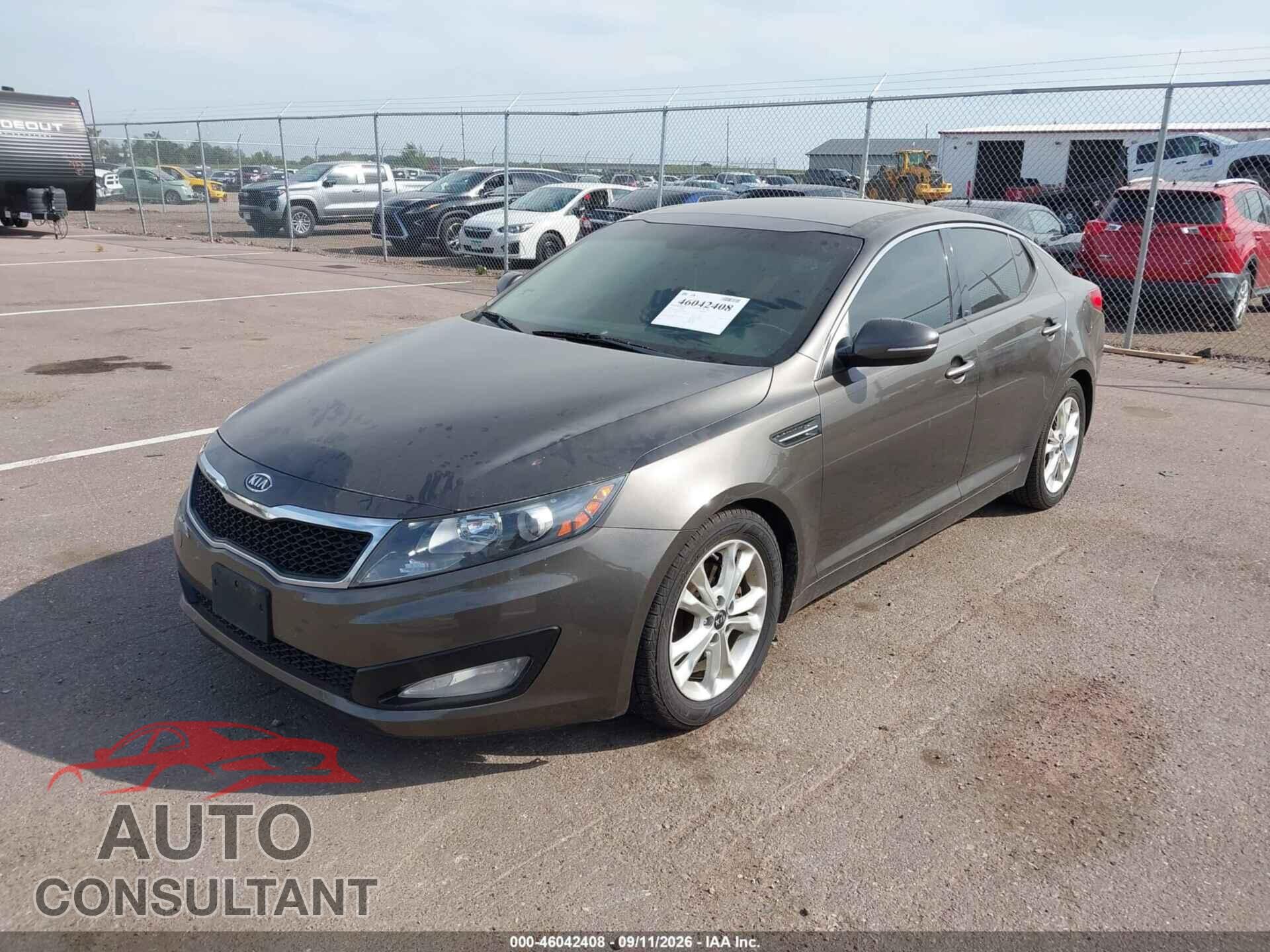 KIA OPTIMA 2011 - KNAGN4A72B5113860
