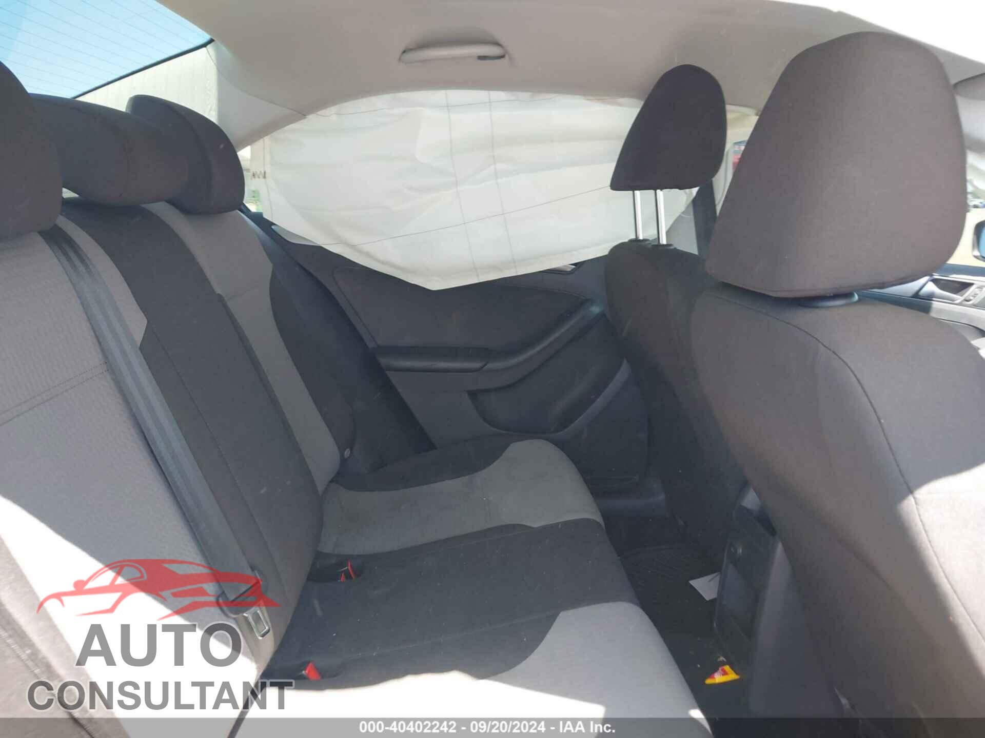 VOLKSWAGEN JETTA 2017 - 3VW2B7AJ7HM408407