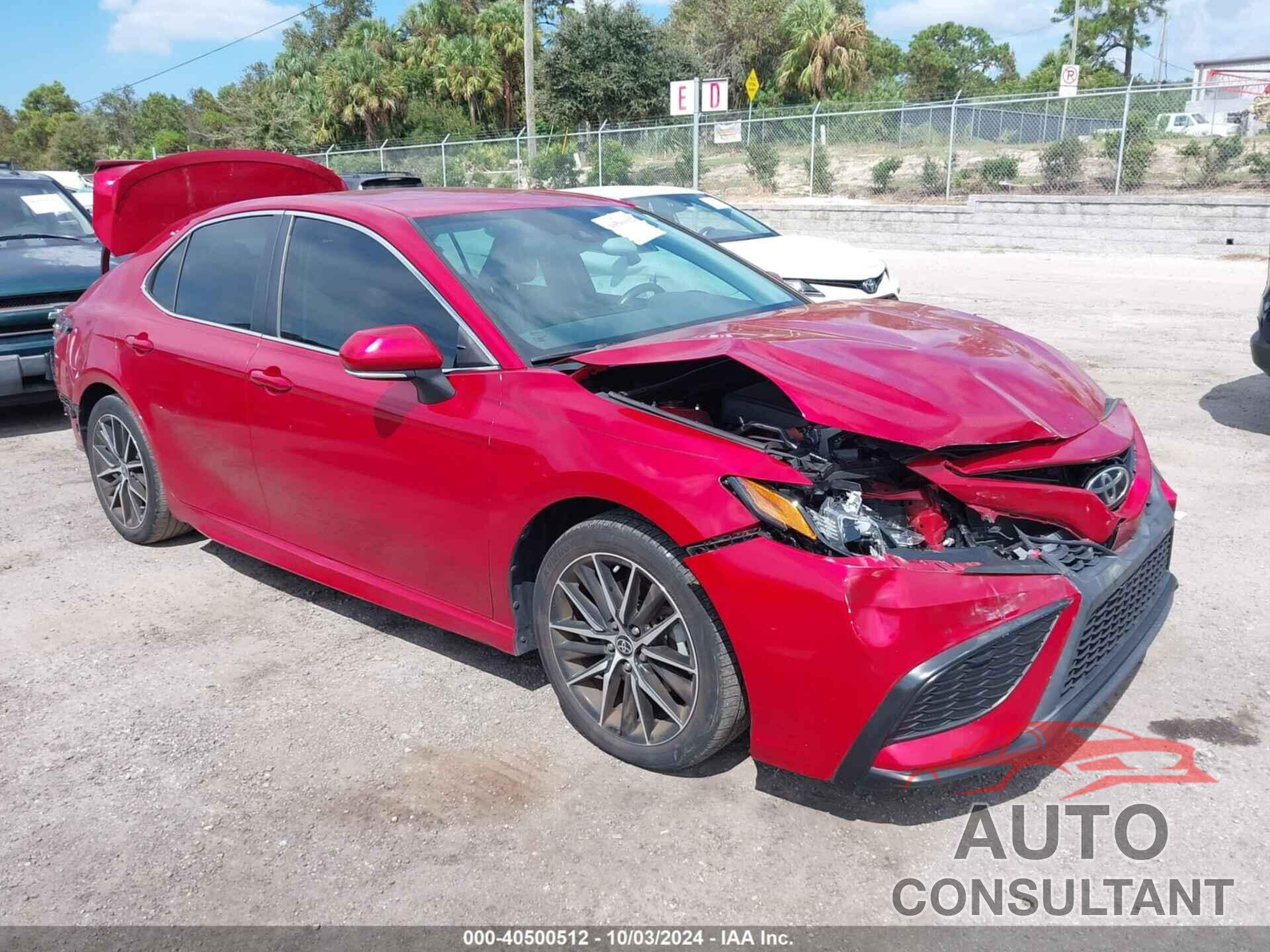 TOYOTA CAMRY 2021 - 4T1T11AK1MU429934