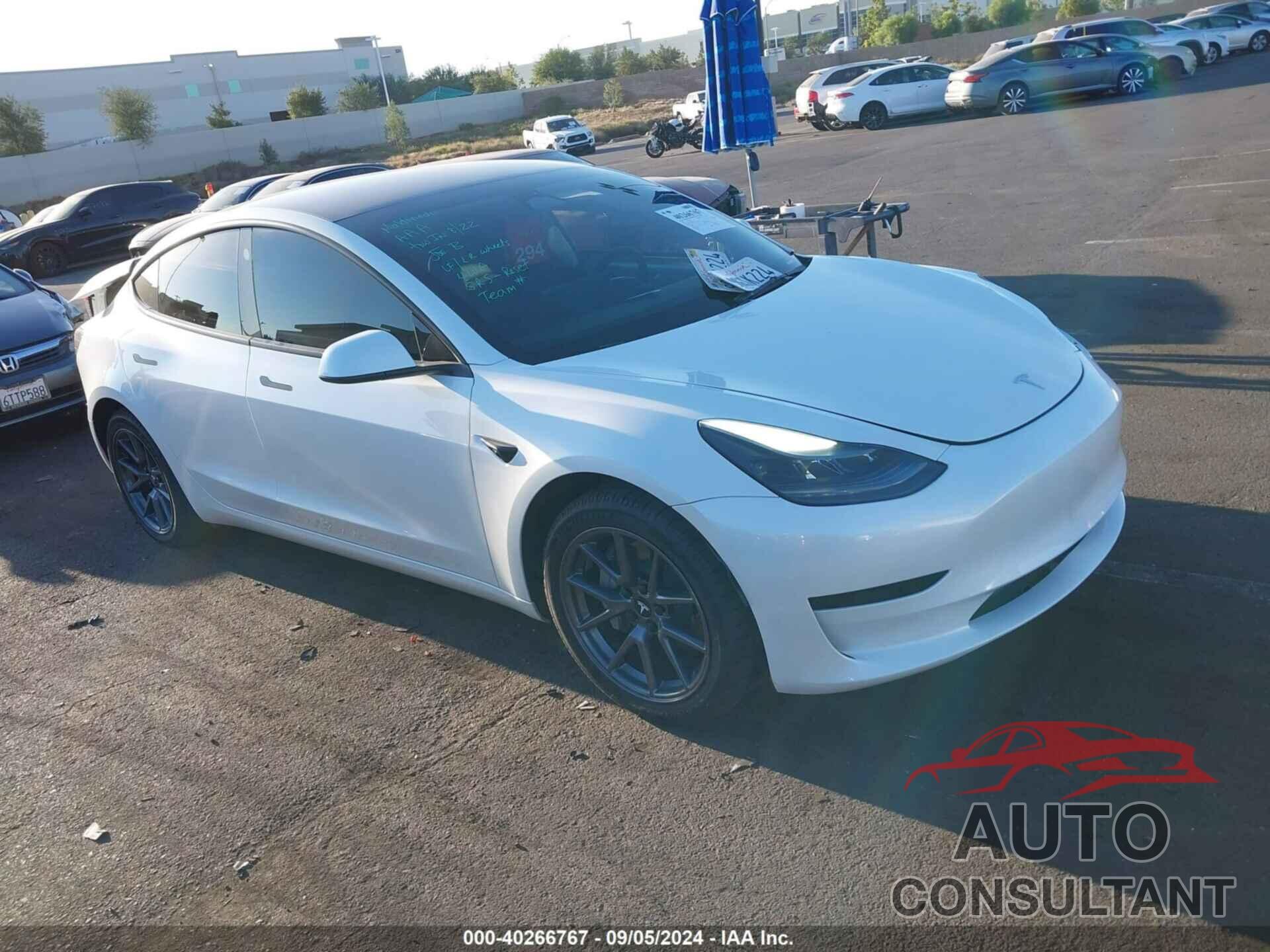 TESLA MODEL 3 2023 - 5YJ3E1EA9PF584710