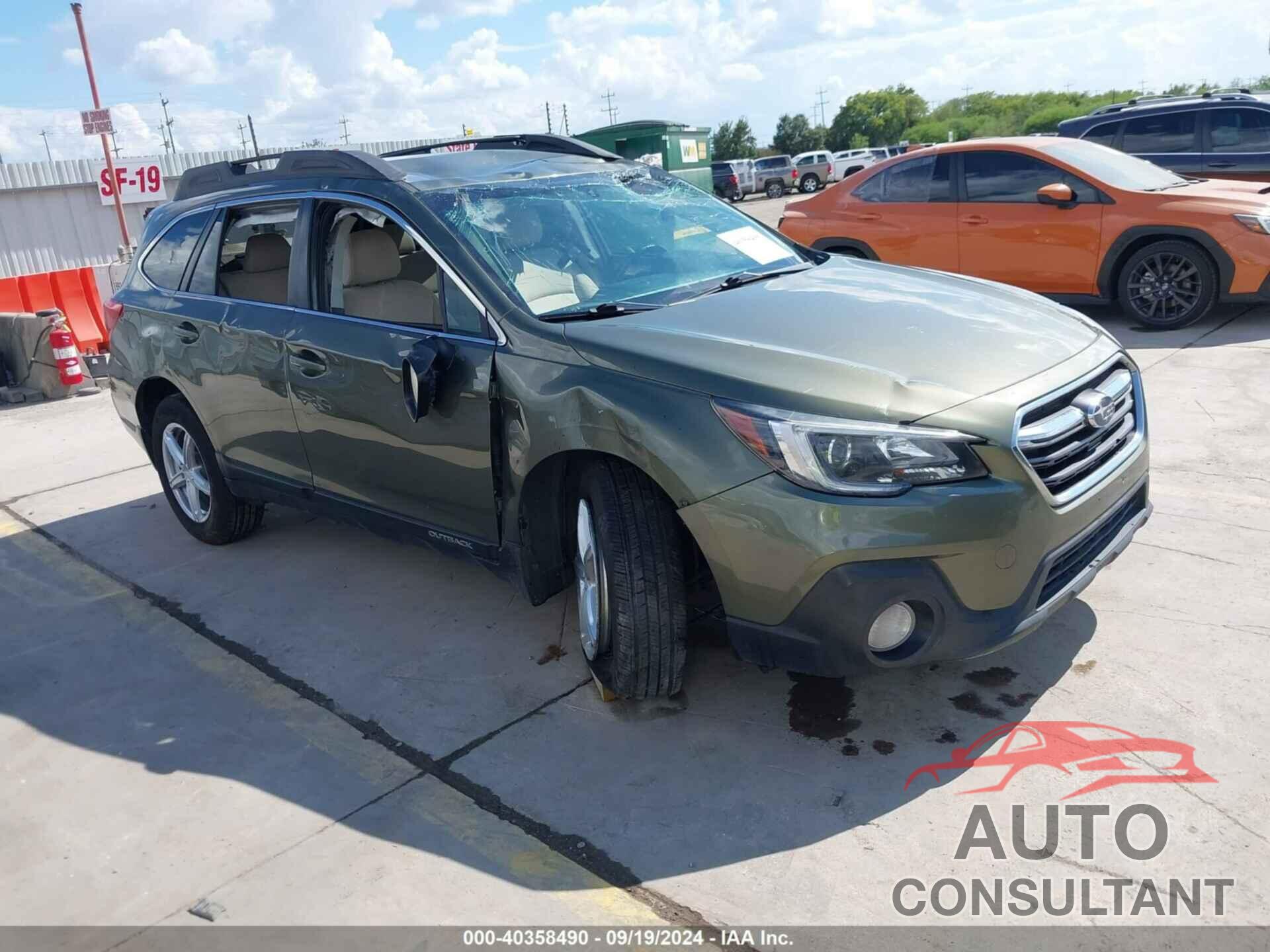 SUBARU OUTBACK 2018 - 4S4BSACC7J3236350