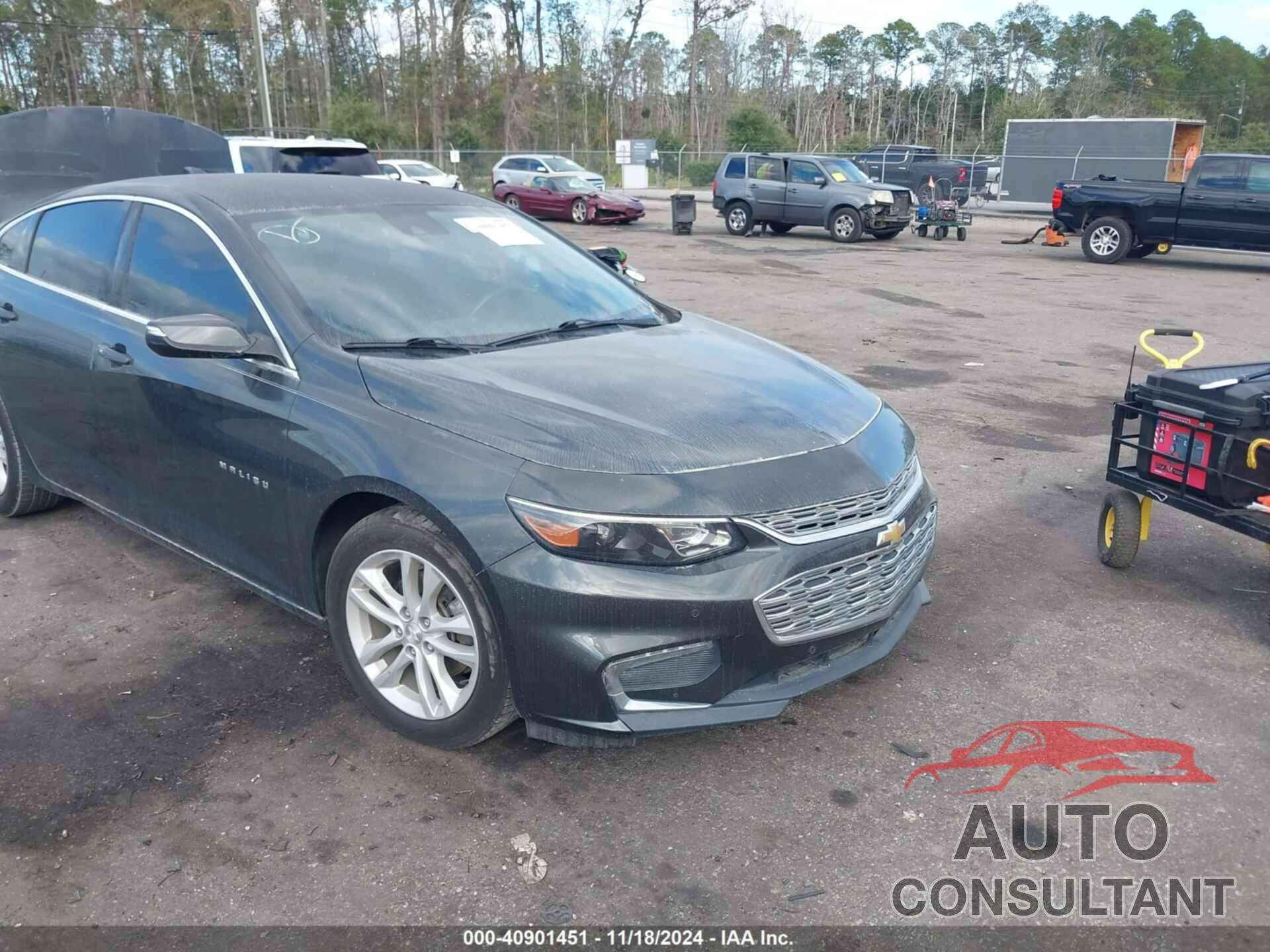CHEVROLET MALIBU 2017 - 1G1ZE5ST1HF255190
