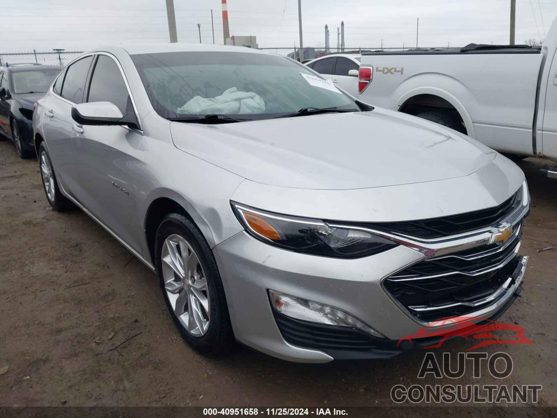 CHEVROLET MALIBU 2020 - 1G1ZD5ST9LF065195