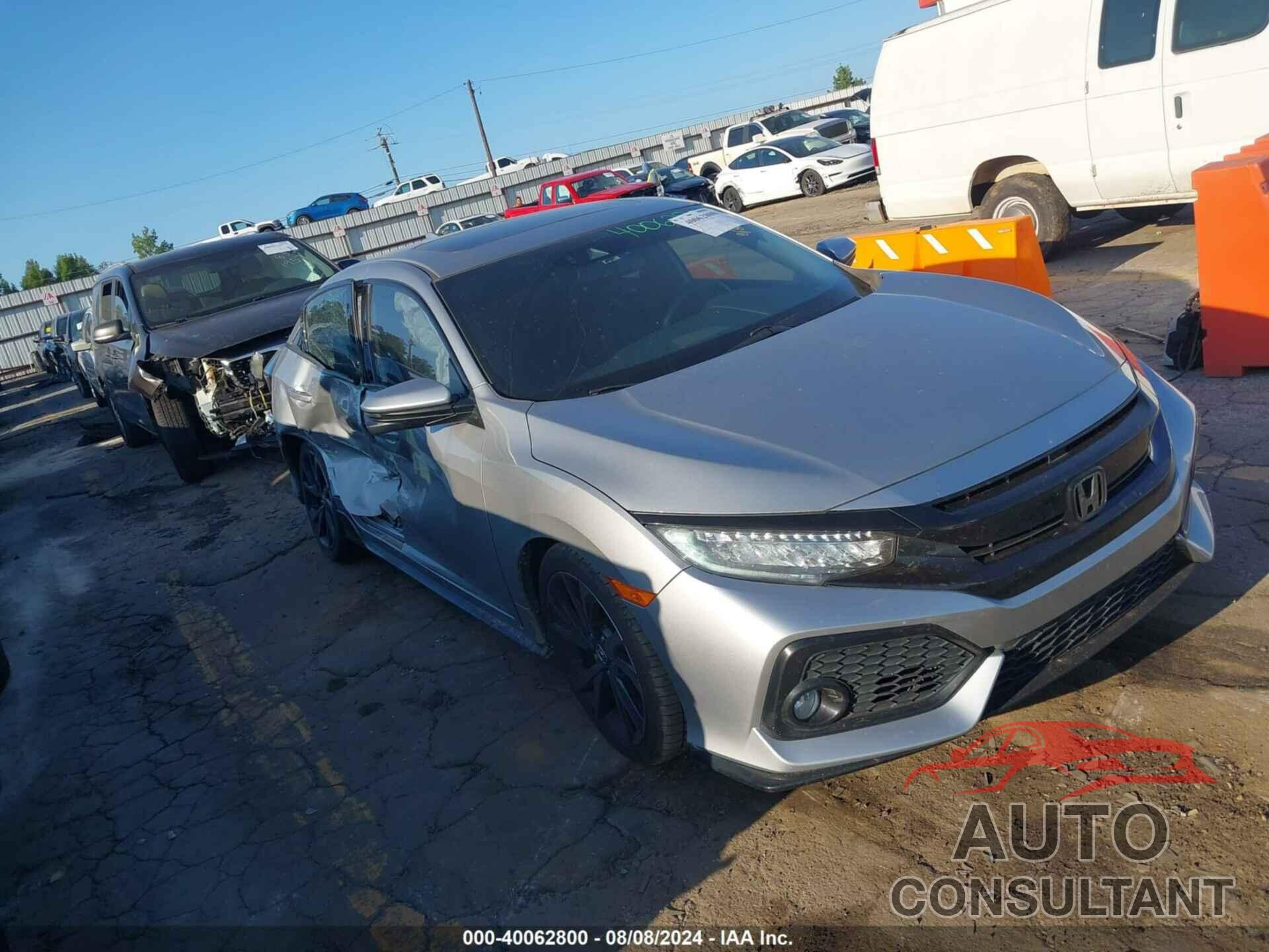 HONDA CIVIC 2018 - SHHFK7H97JU230121