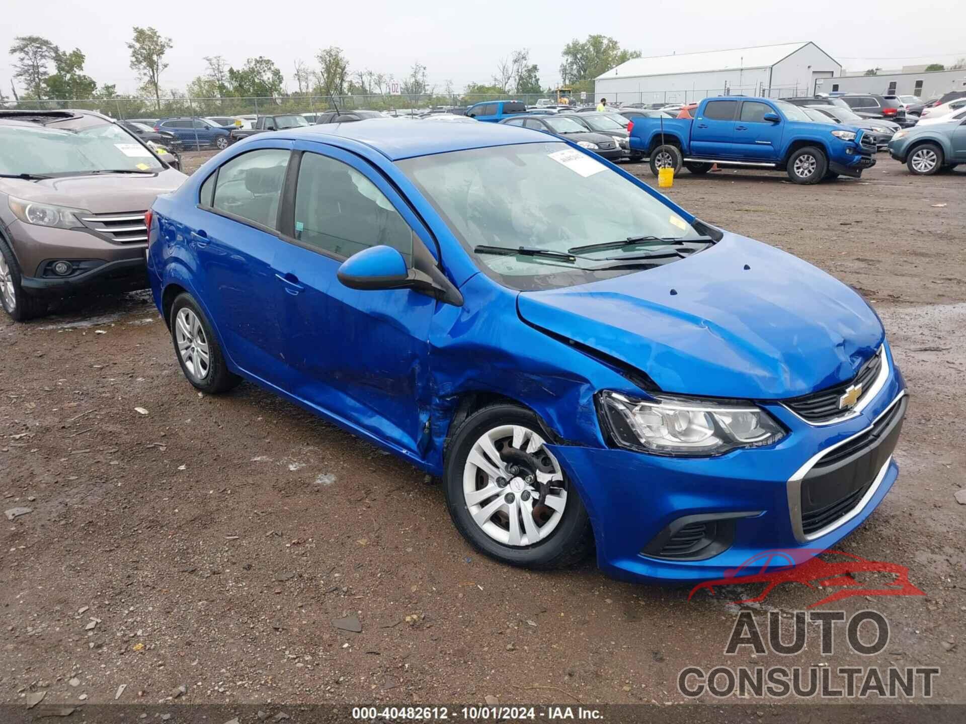 CHEVROLET SONIC 2017 - 1G1JA5SH3H4137609