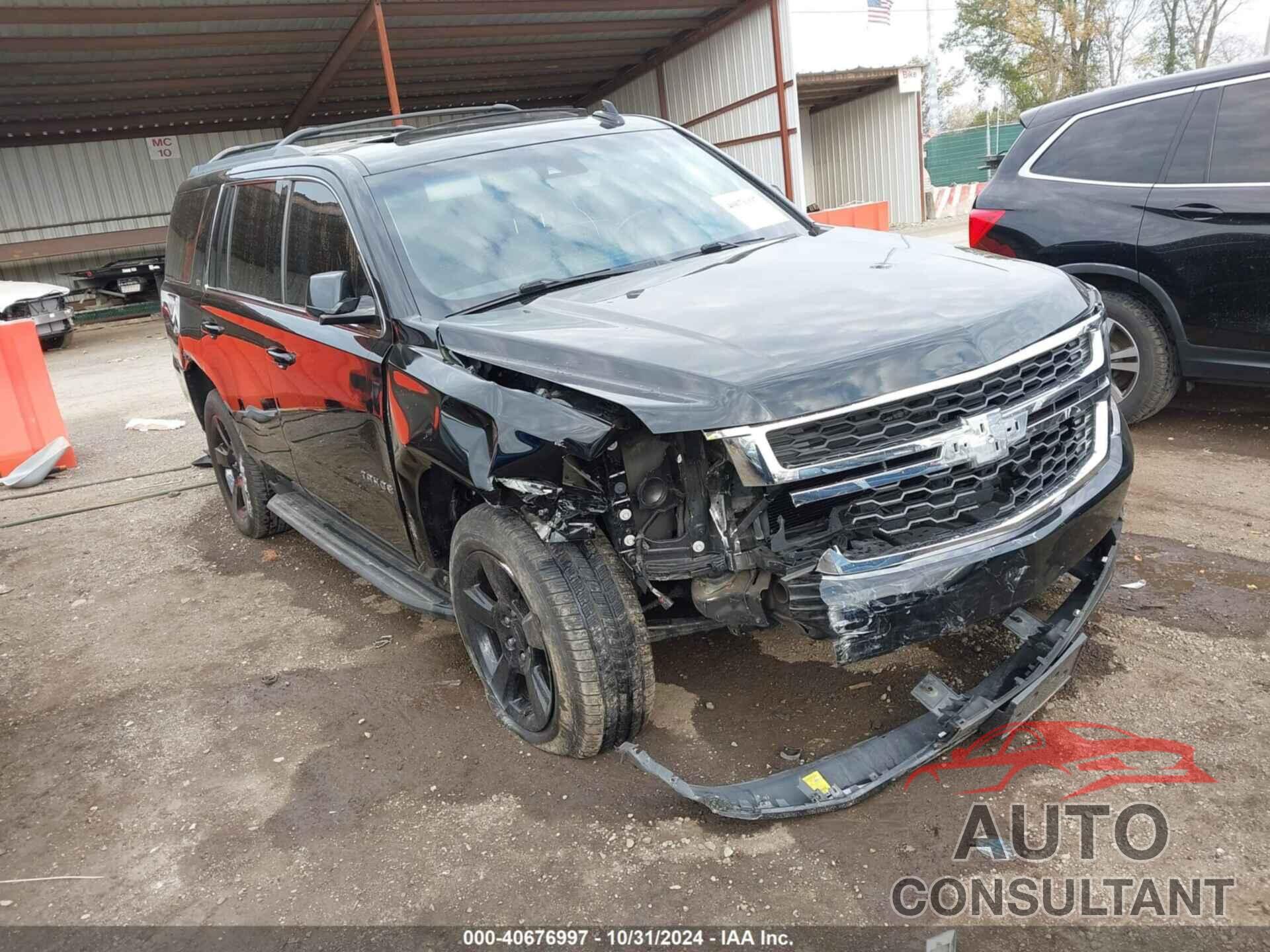 CHEVROLET TAHOE 2017 - 1GNSKBKC1HR218629