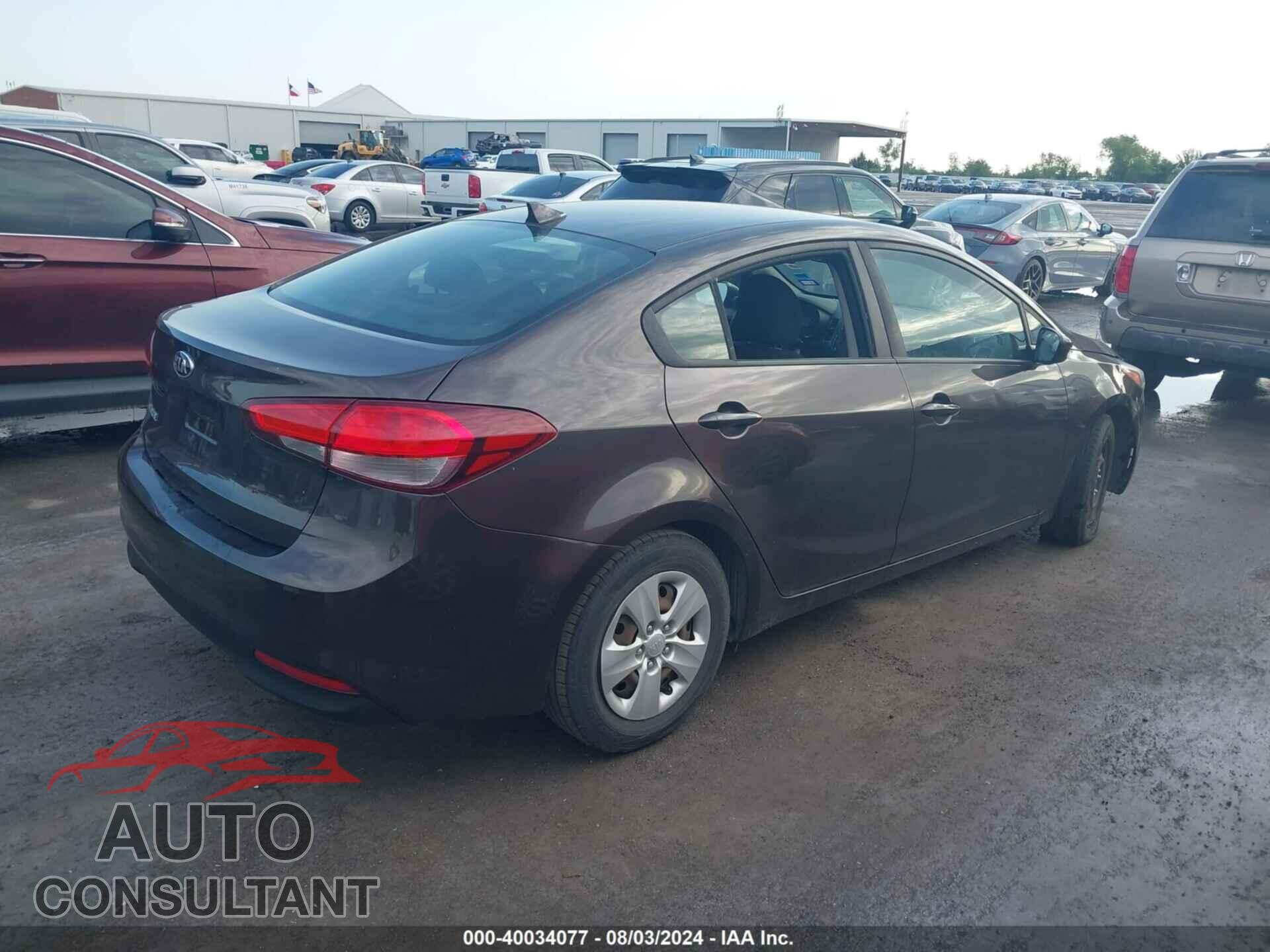 KIA FORTE 2017 - 3KPFK4A76HE106799