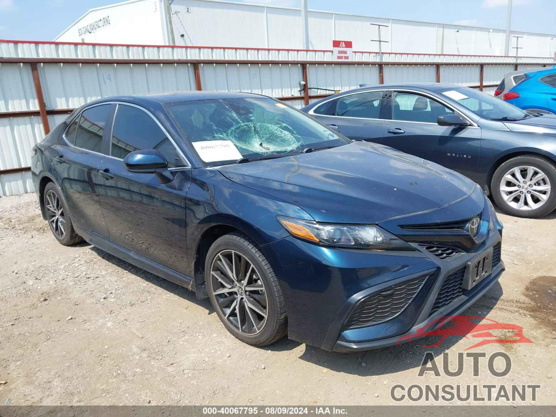 TOYOTA CAMRY 2021 - 4T1G11AK7MU550906