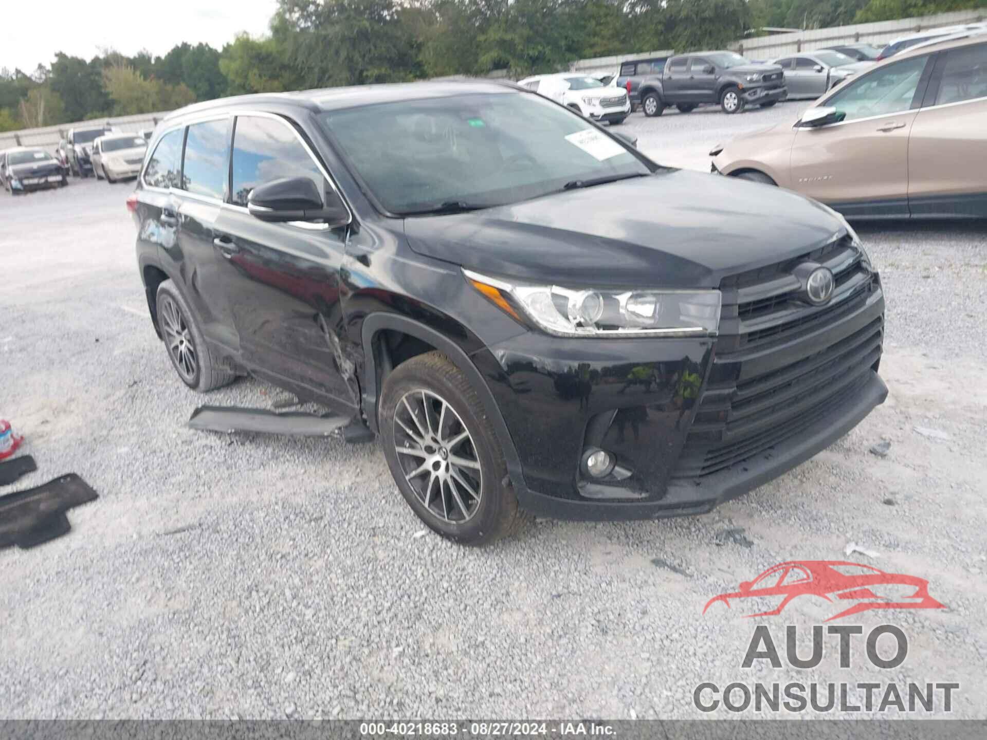 TOYOTA HIGHLANDER 2018 - 5TDKZRFH8JS528948