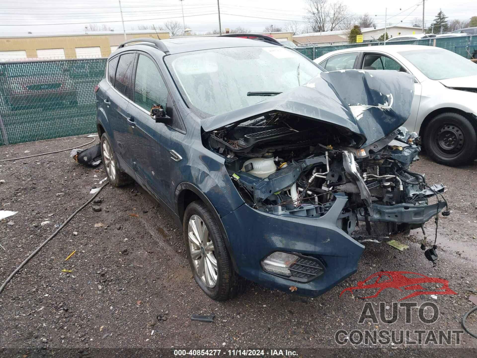 FORD ESCAPE 2019 - 1FMCU9HD2KUC00382