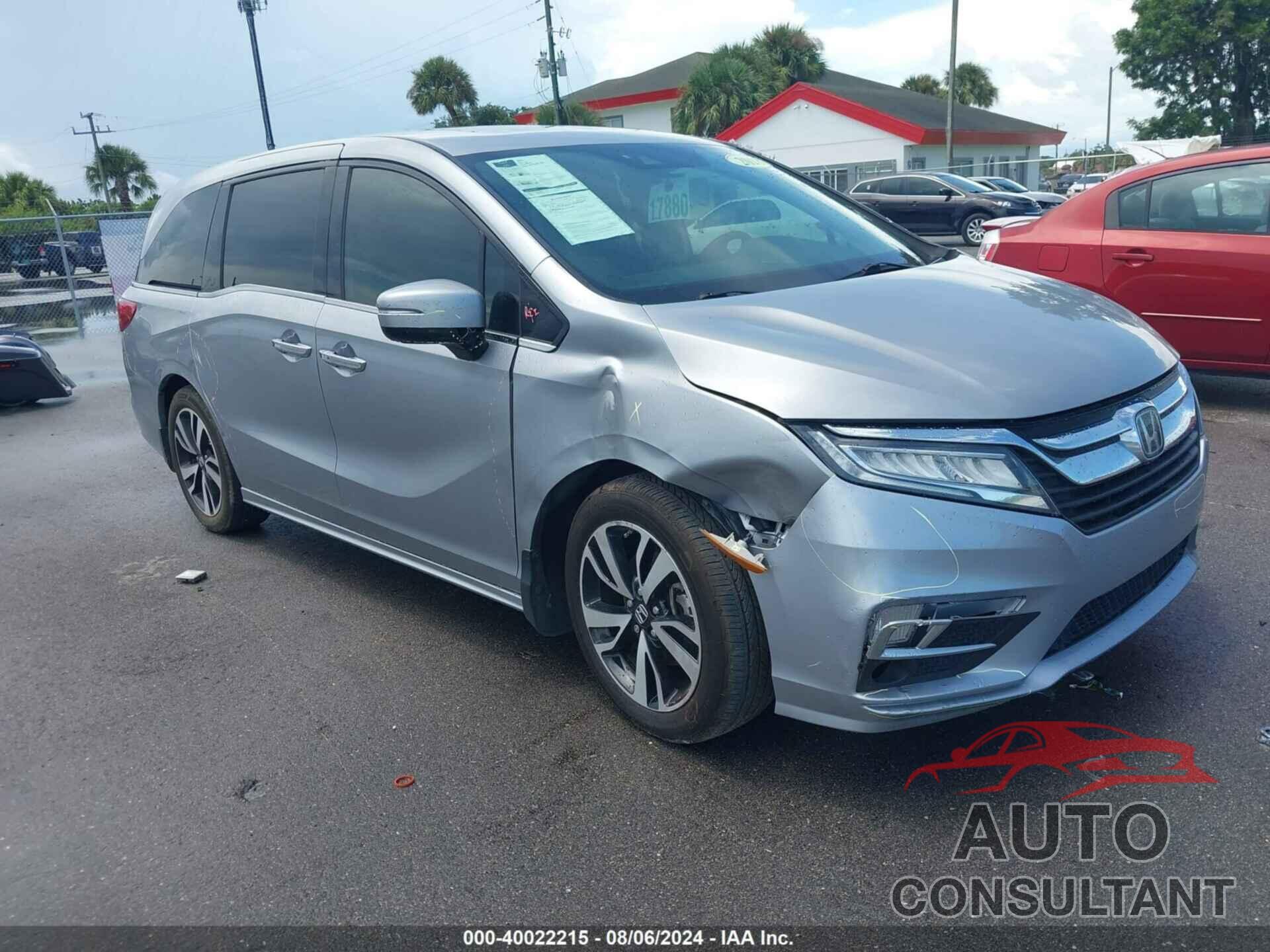 HONDA ODYSSEY 2018 - 5FNRL6H95JB076675