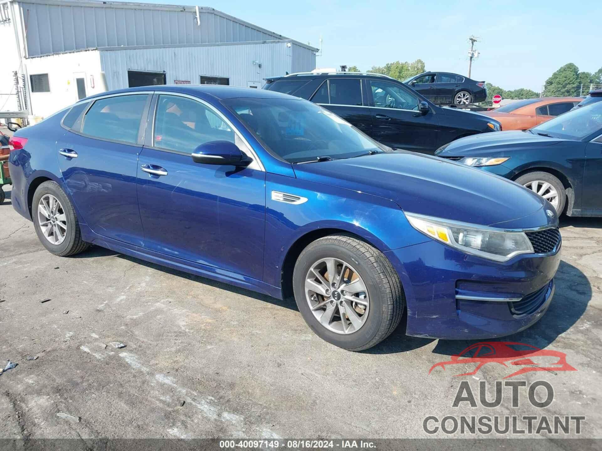 KIA OPTIMA 2018 - 5XXGT4L11JG179053