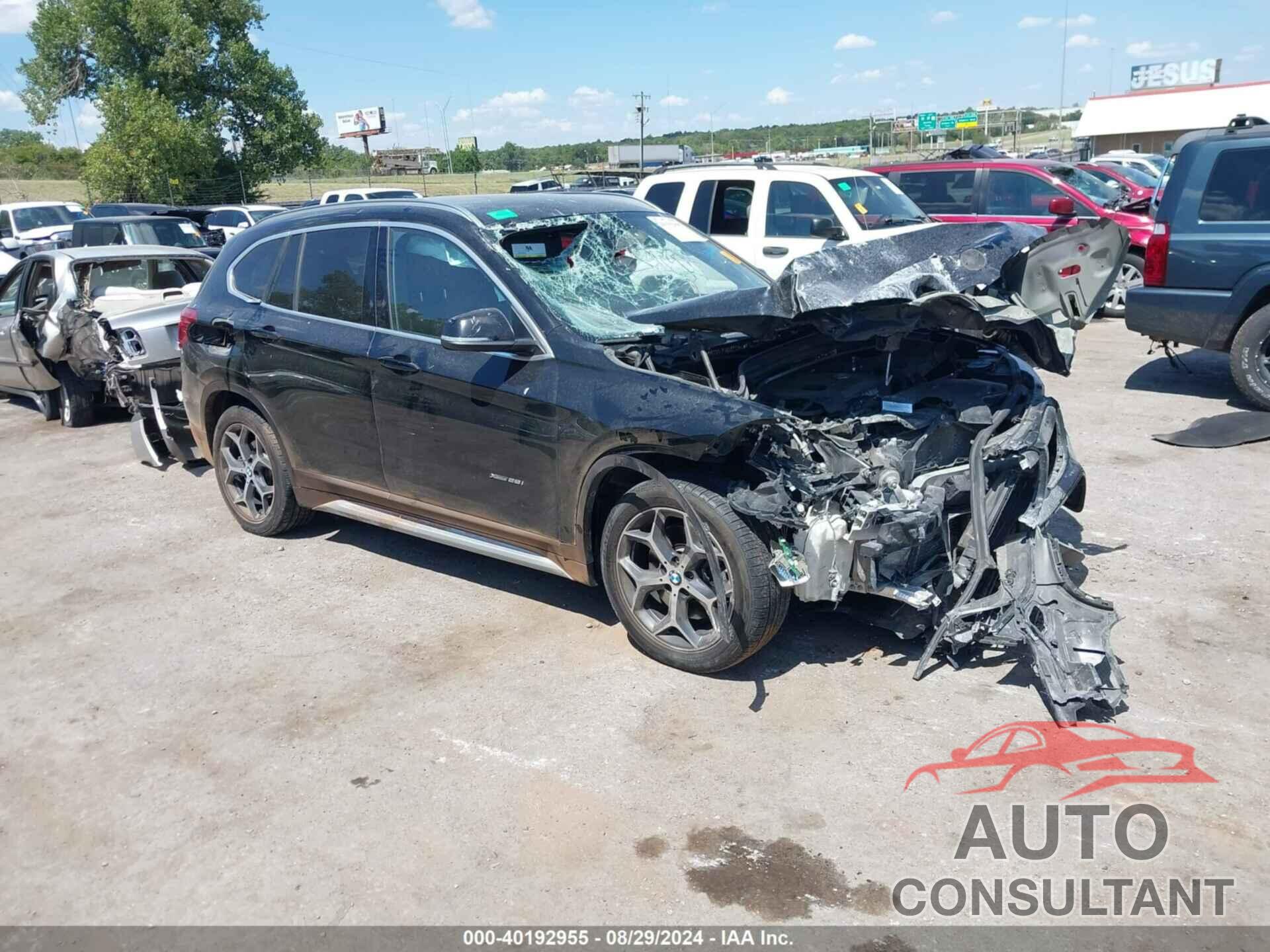 BMW X1 2016 - WBXHT3C33GP889219