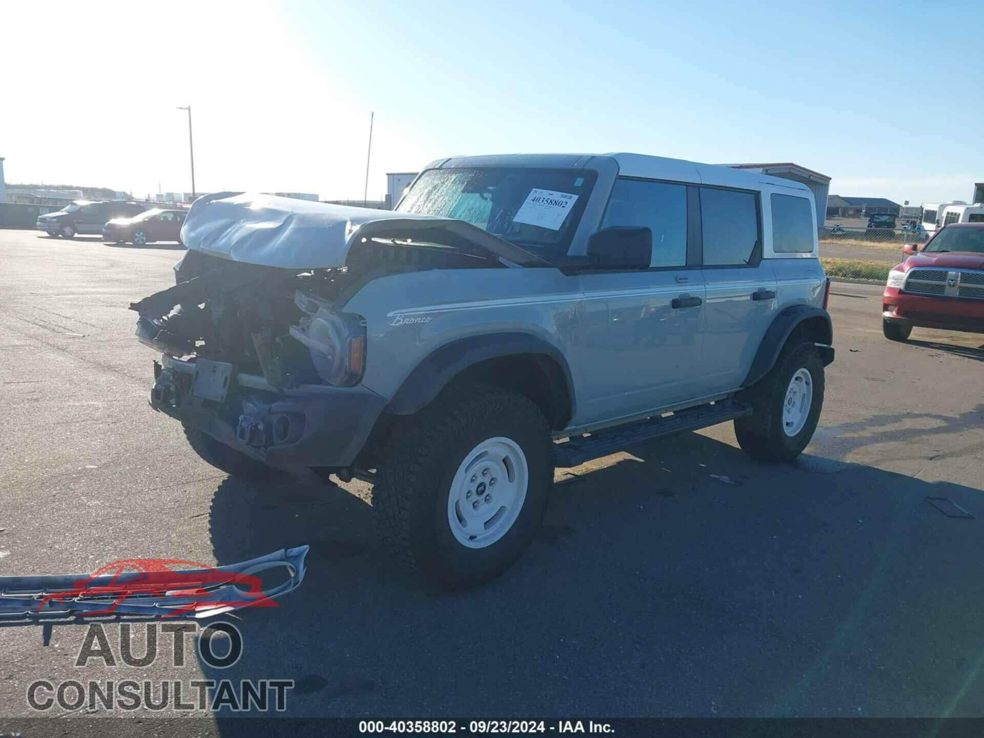 FORD BRONCO 2023 - 1FMEE4DP3PLA41281