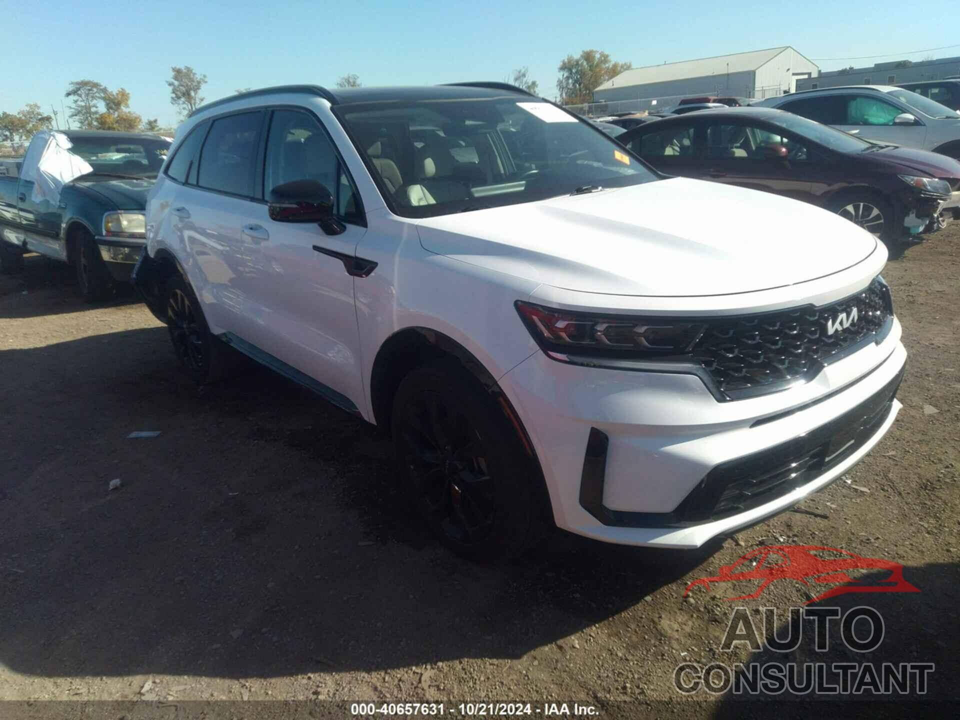 KIA SORENTO 2023 - 5XYRK4LF1PG186709