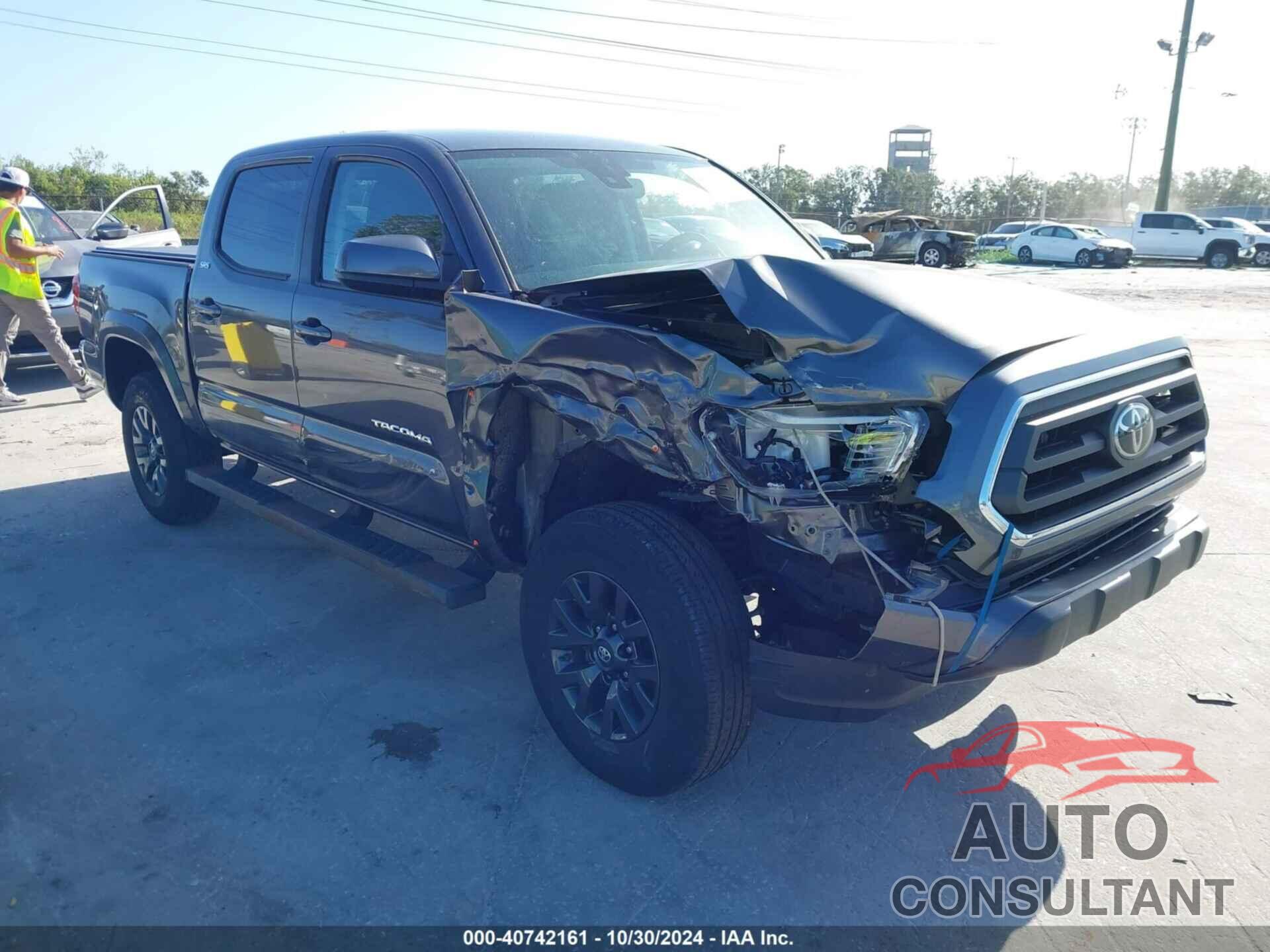 TOYOTA TACOMA 2021 - 5TFAZ5CN2MX096824