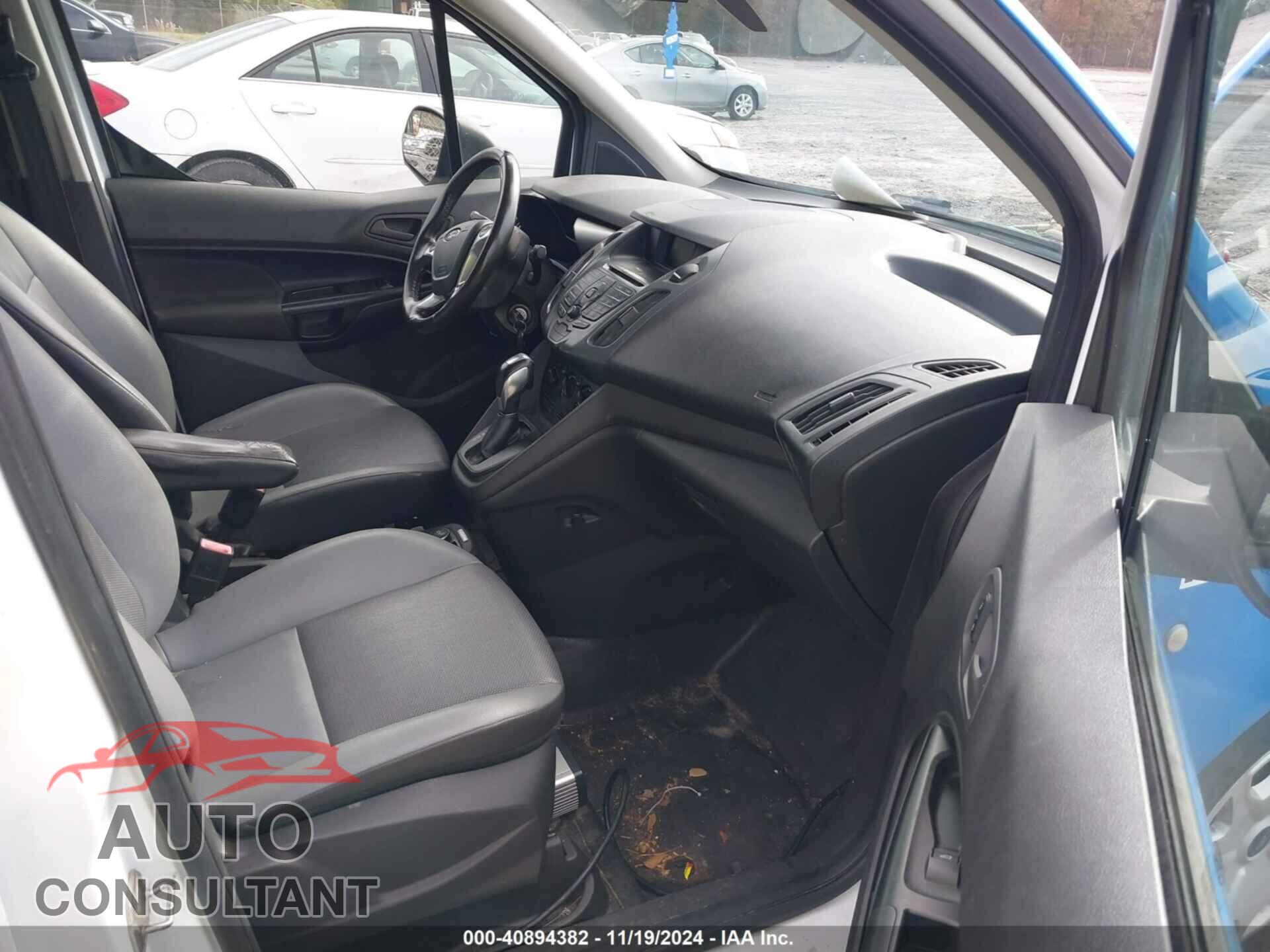 FORD TRANSIT CONNECT 2018 - NM0LS7E75J1356409