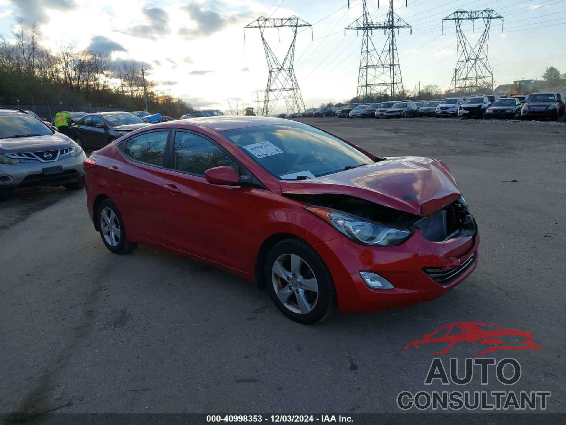 HYUNDAI ELANTRA 2013 - KMHDH4AE9DU971326