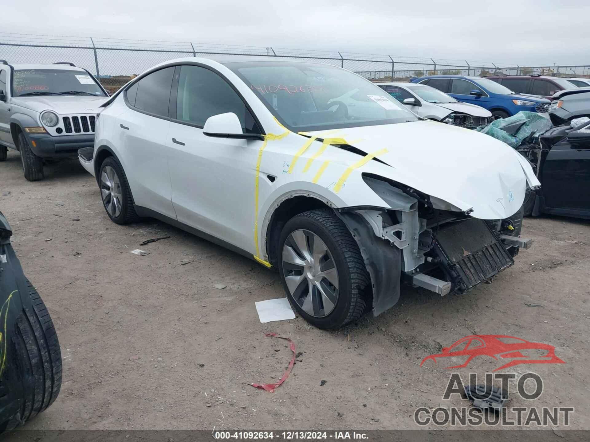 TESLA MODEL Y 2022 - 7SAYGDEE9NF314297