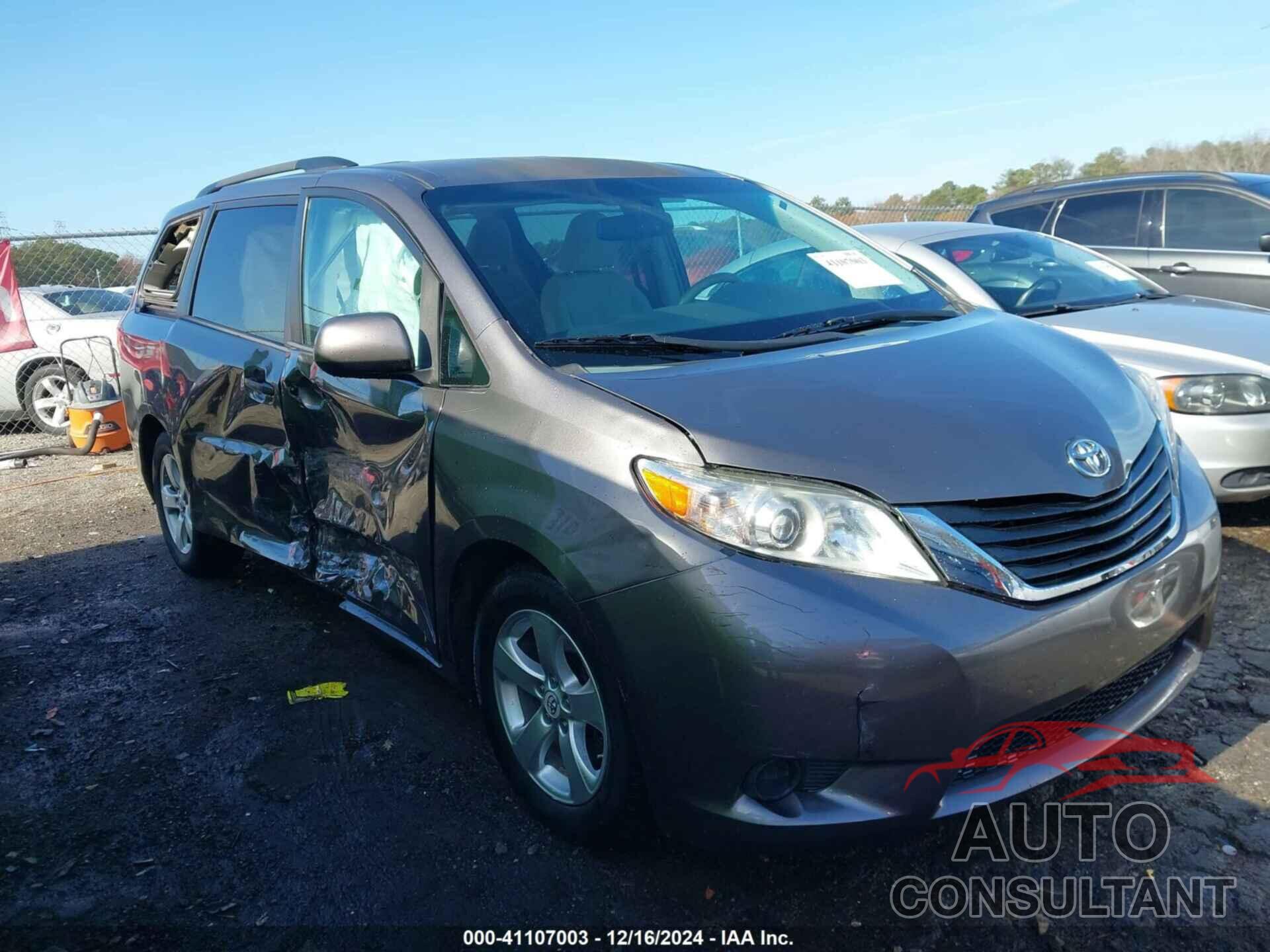 TOYOTA SIENNA 2013 - 5TDKK3DC2DS320030