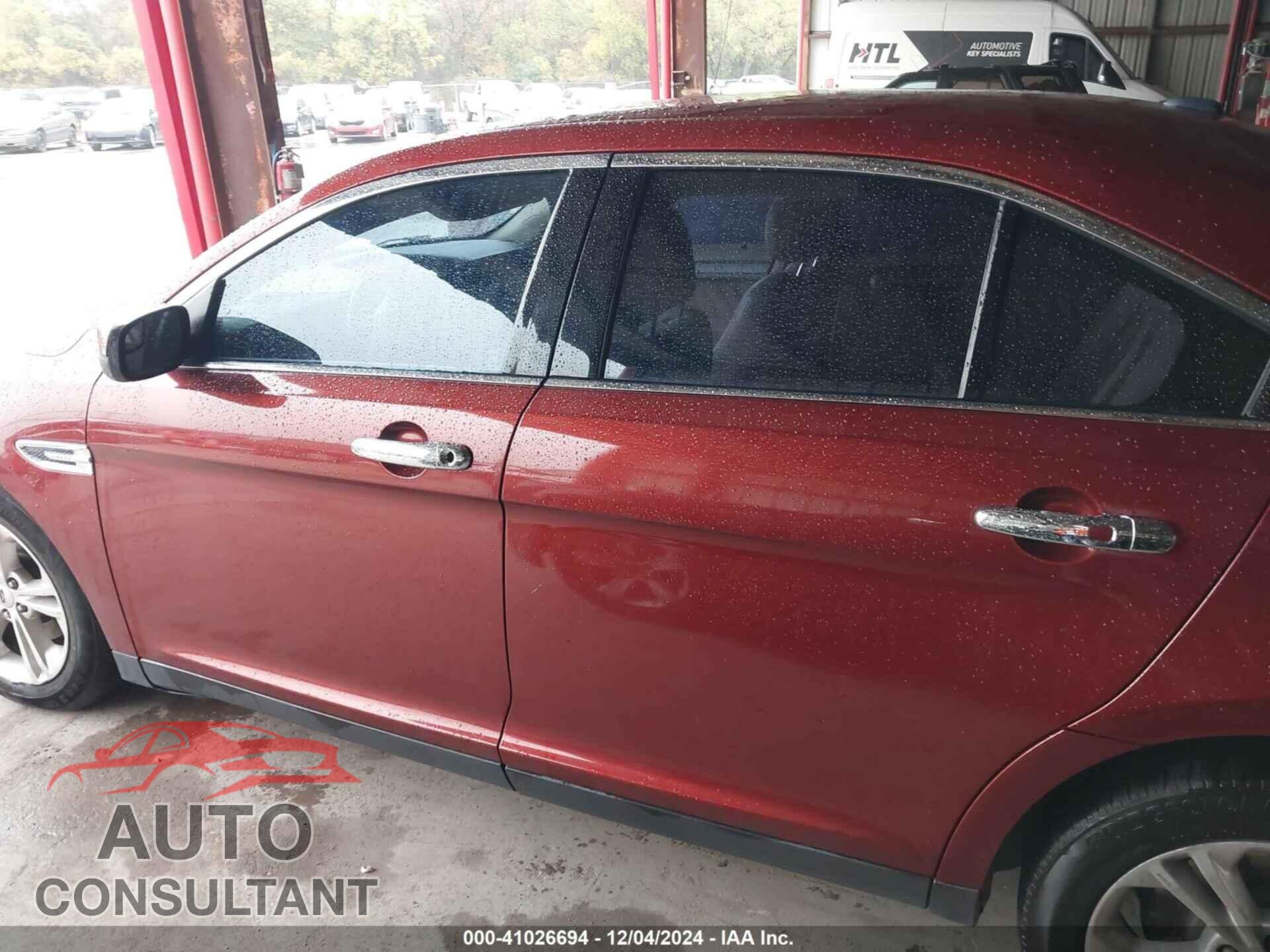 FORD TAURUS 2014 - 1FAHP2E88EG109657