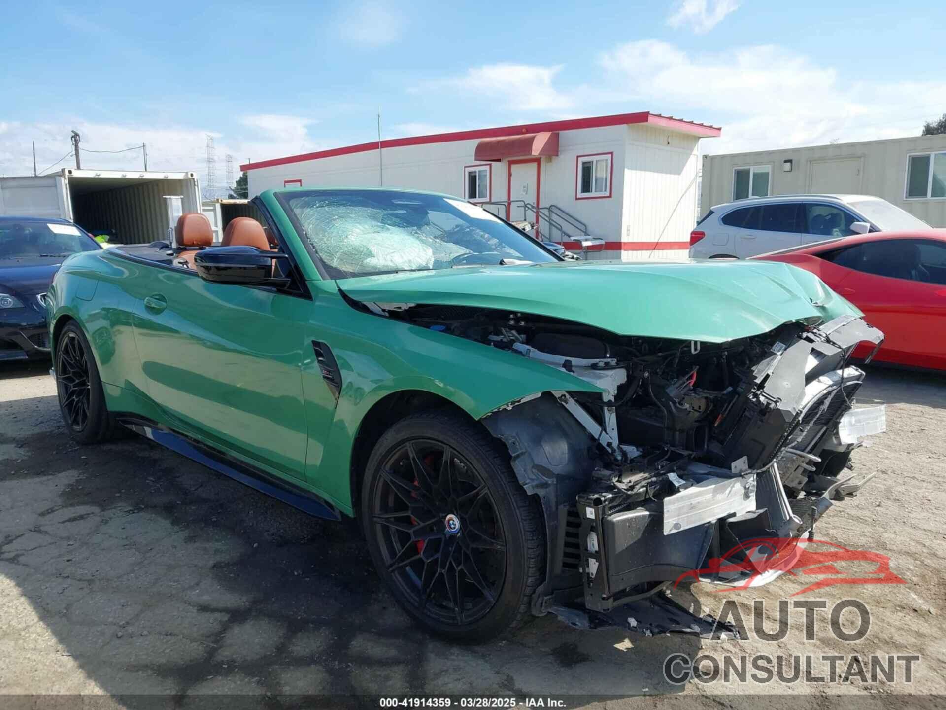 BMW M4 2023 - WBS33BA01PCM29504
