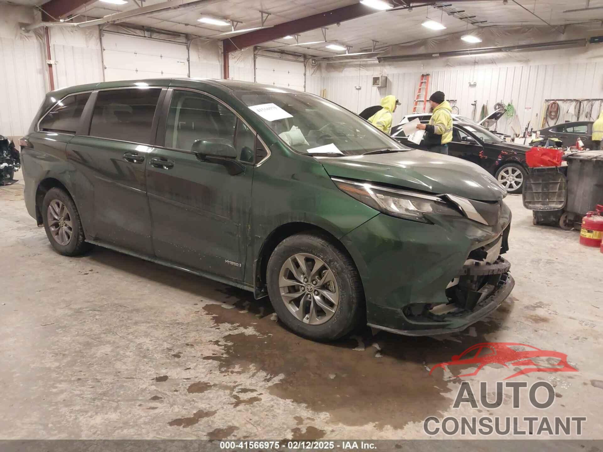 TOYOTA SIENNA 2021 - 5TDKSKFC5MS006315