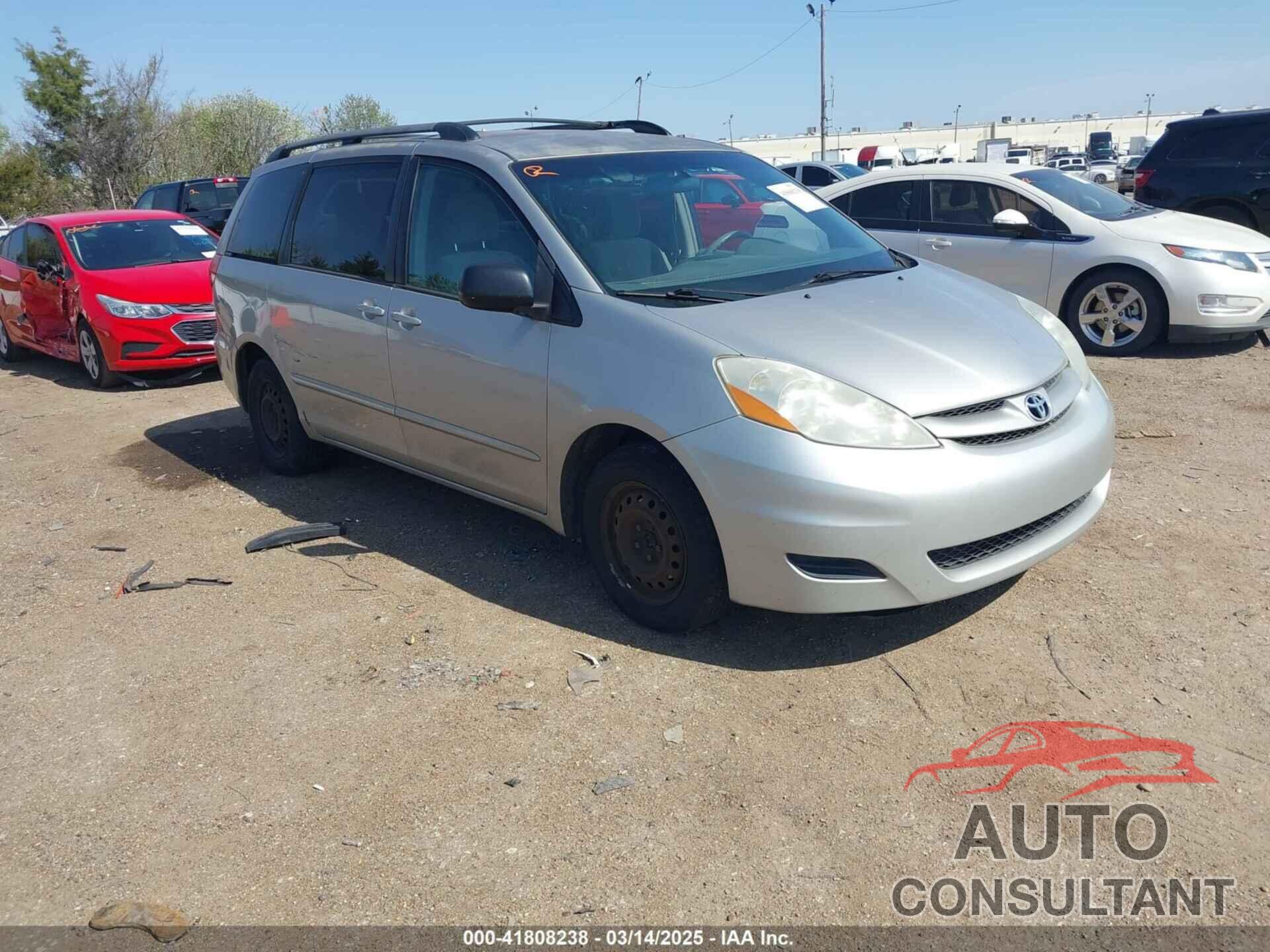 TOYOTA SIENNA 2010 - 5TDKK4CC6AS332927