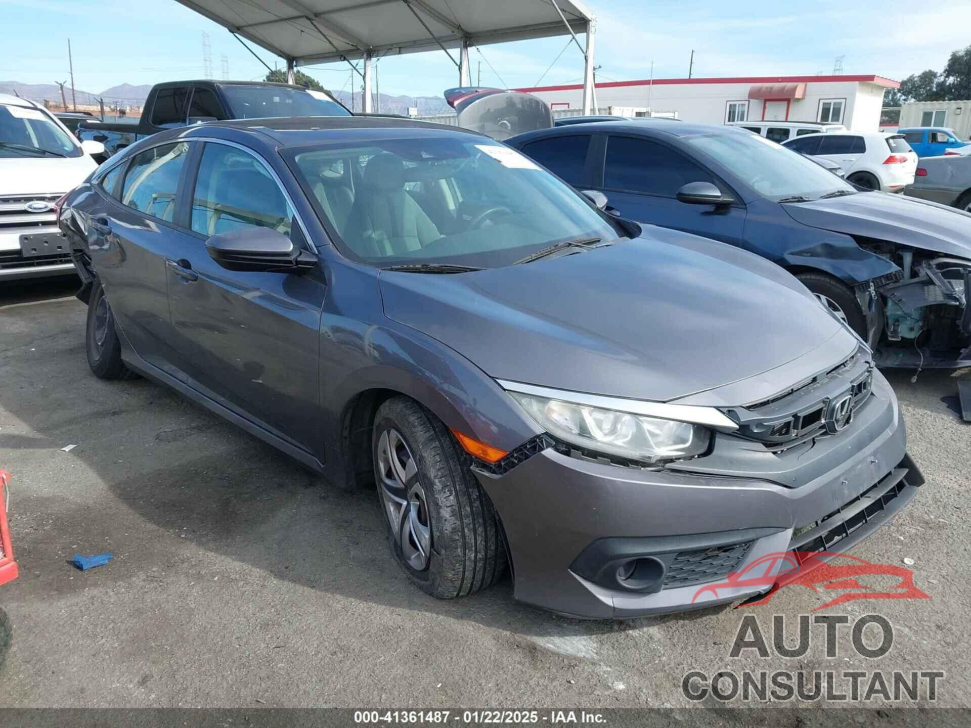 HONDA CIVIC 2018 - 2HGFC2F64JH531483