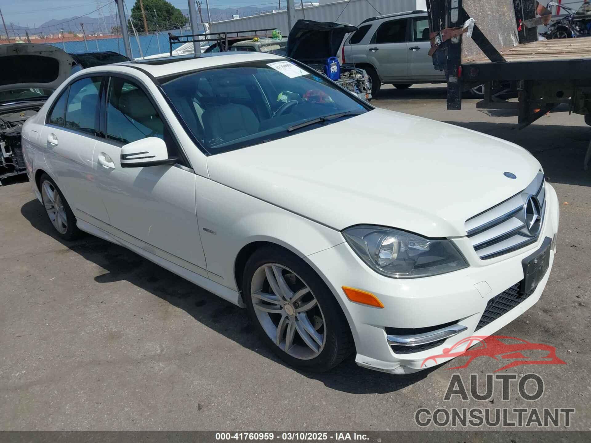MERCEDES-BENZ C 250 2012 - WDDGF4HB4CA629310