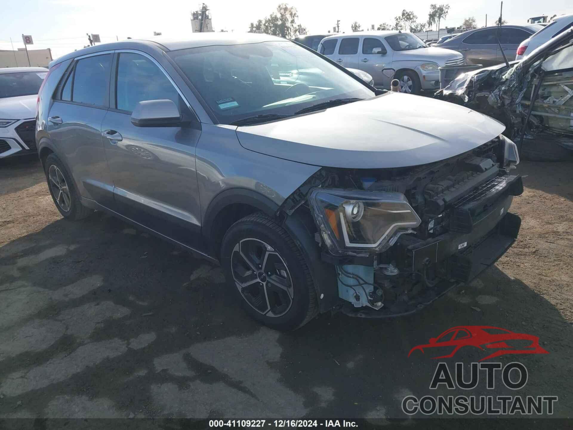 KIA NIRO 2023 - KNDCP3LE1P5087261