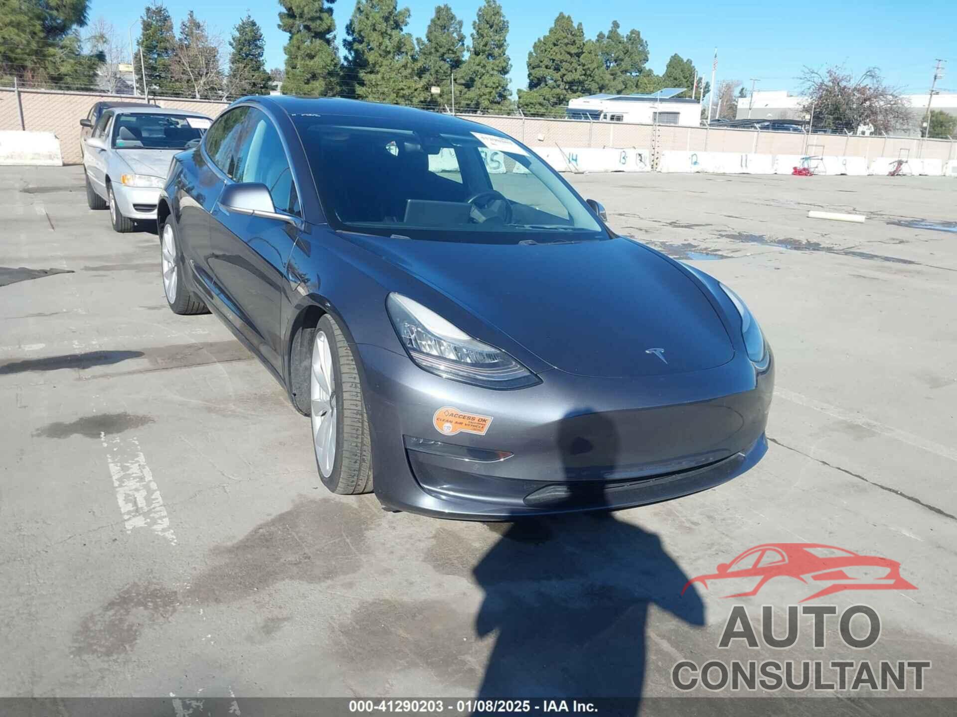 TESLA MODEL 3 2019 - 5YJ3E1EA3KF322500