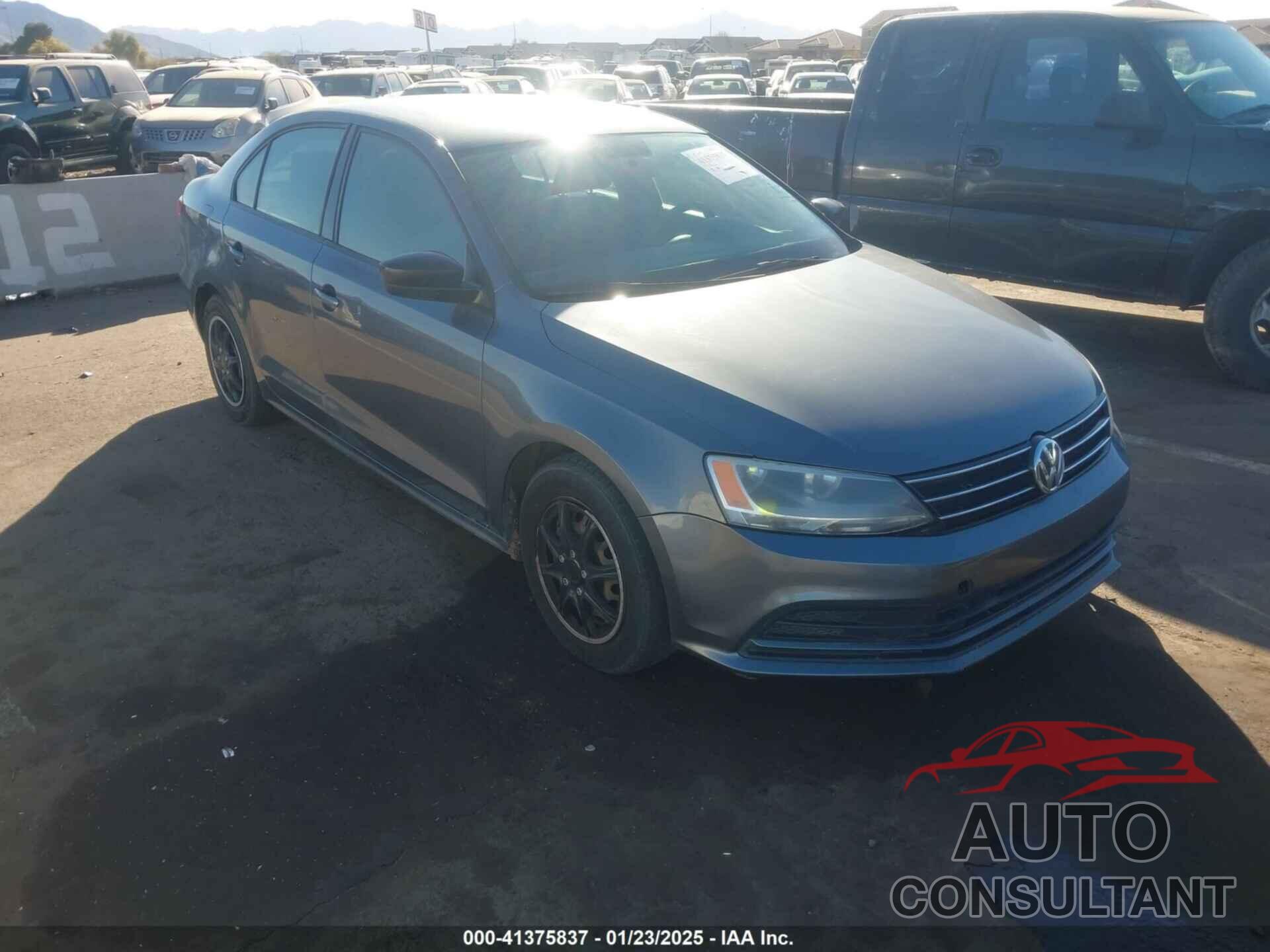 VOLKSWAGEN JETTA 2015 - 3VW2K7AJ1FM348105