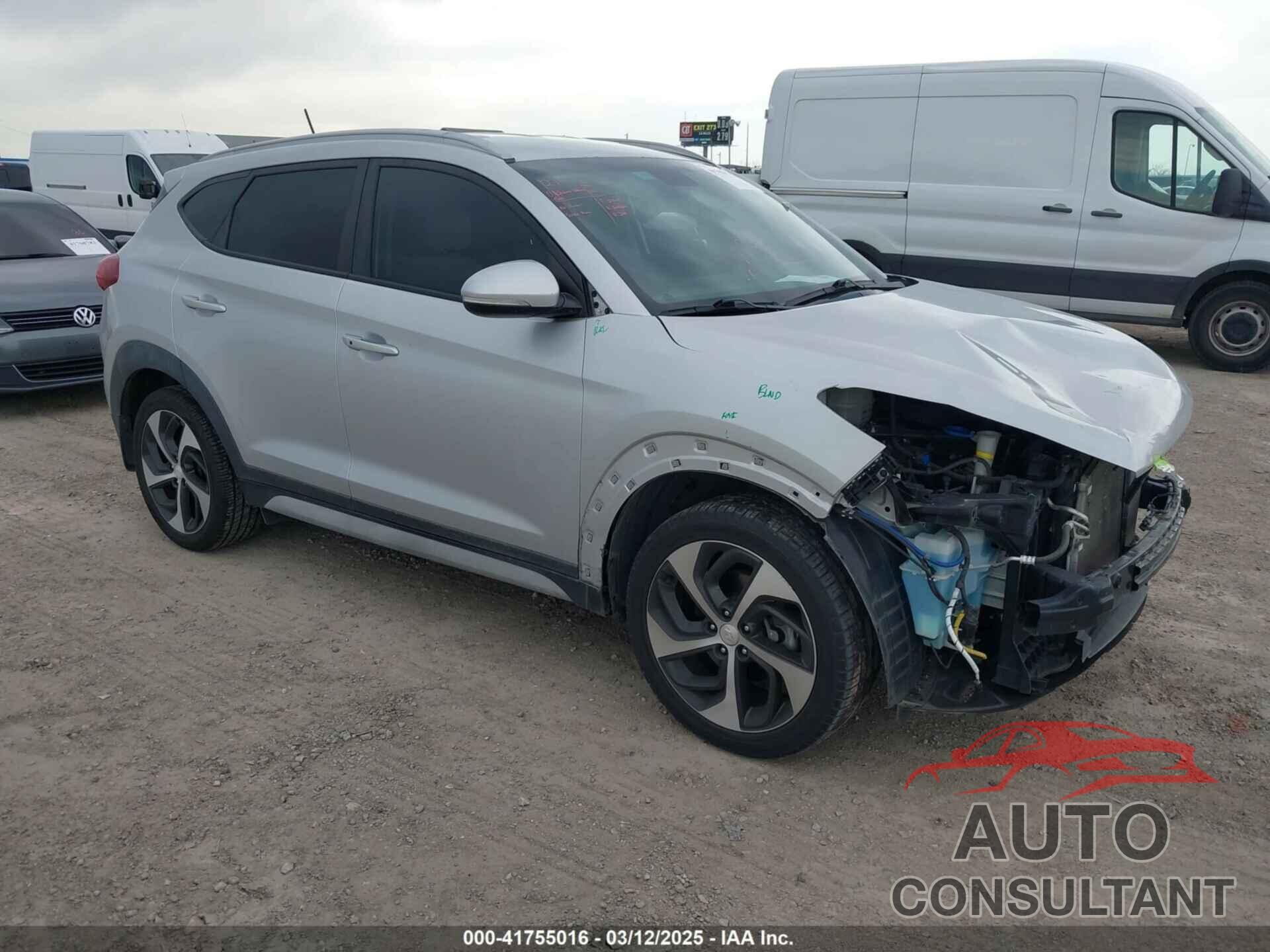 HYUNDAI TUCSON 2017 - KM8J33A28HU436852