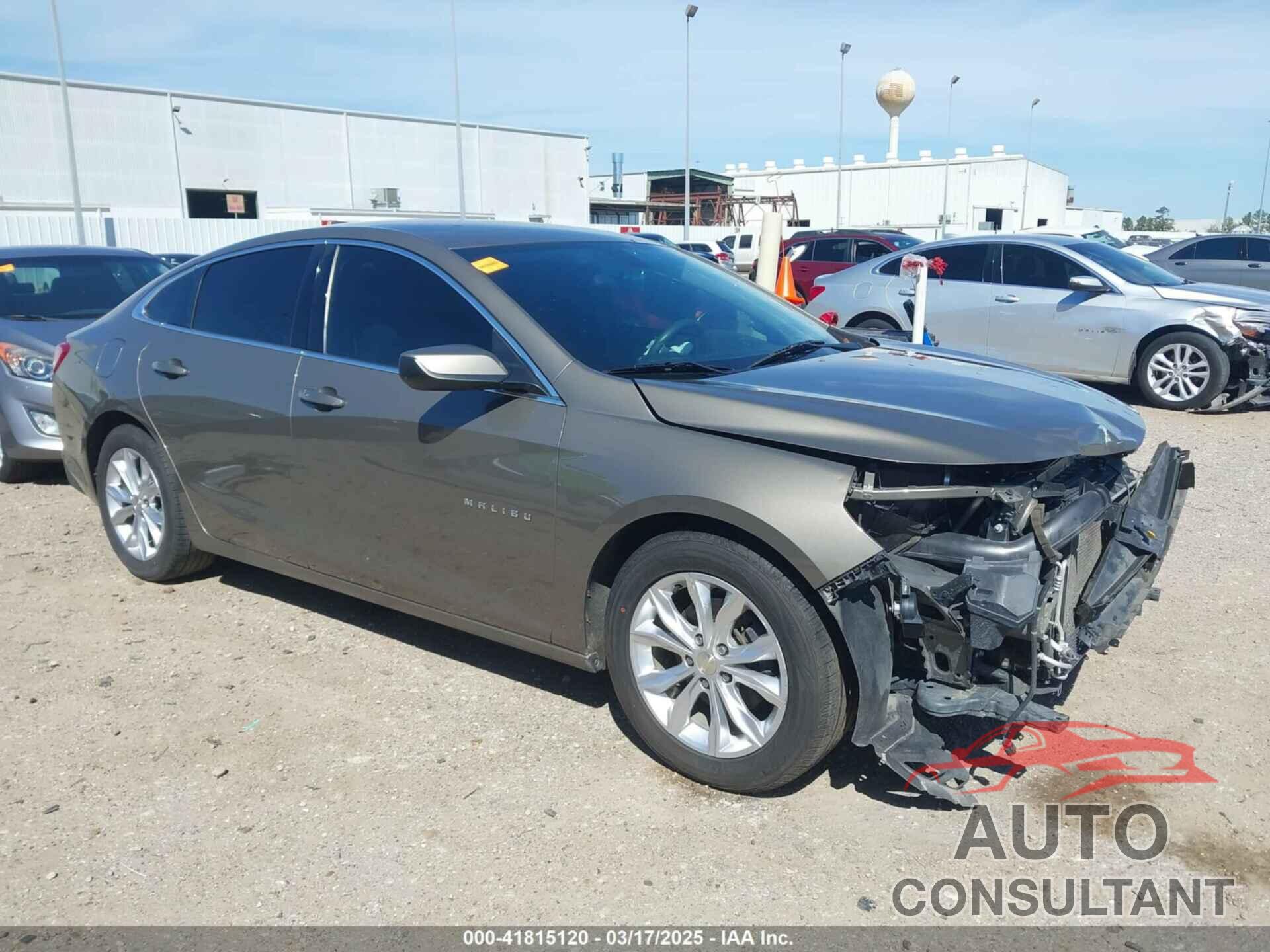 CHEVROLET MALIBU 2020 - 1G1ZD5STXLF065951