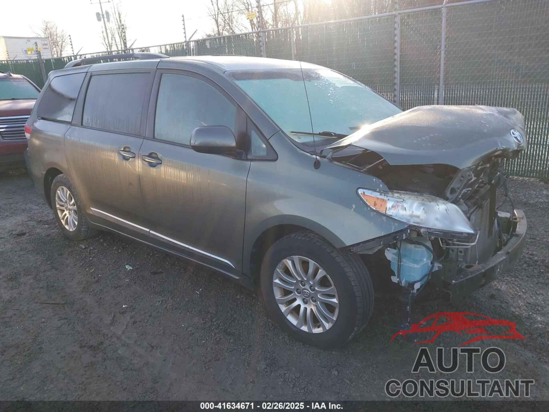 TOYOTA SIENNA 2014 - 5TDYK3DC2ES498824