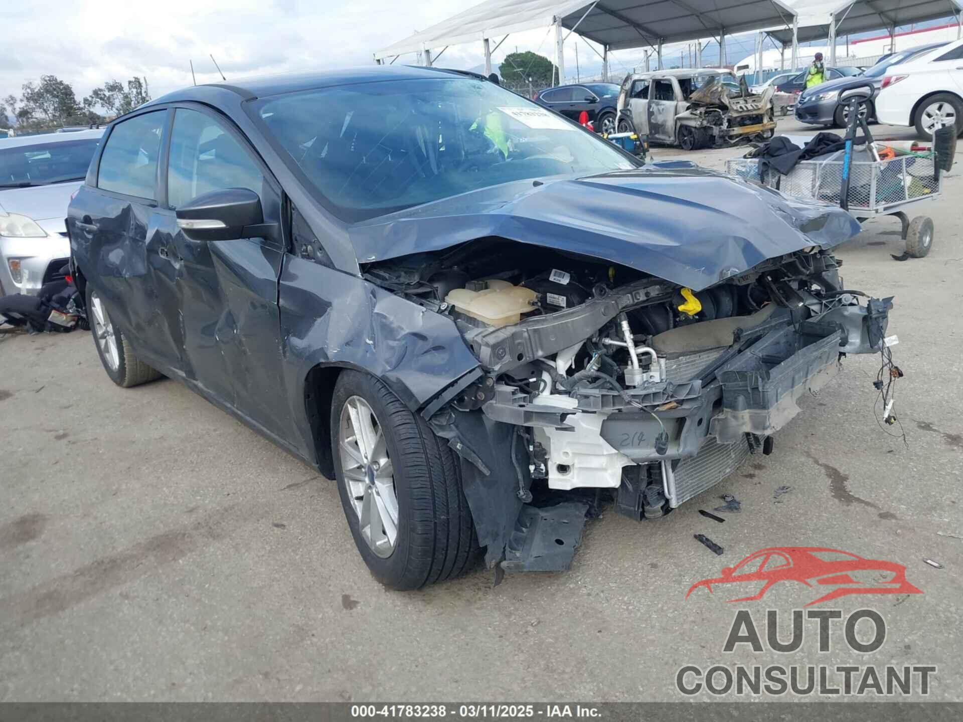 FORD FOCUS 2017 - 1FADP3K29HL277209