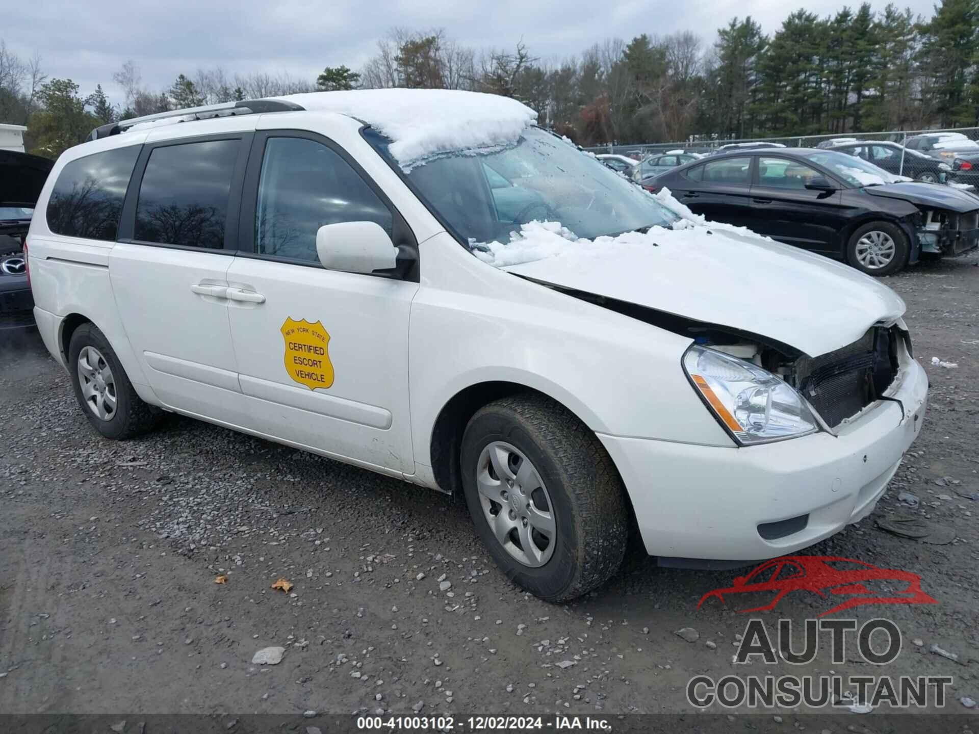 KIA SEDONA 2010 - KNDMG4C35A6356419