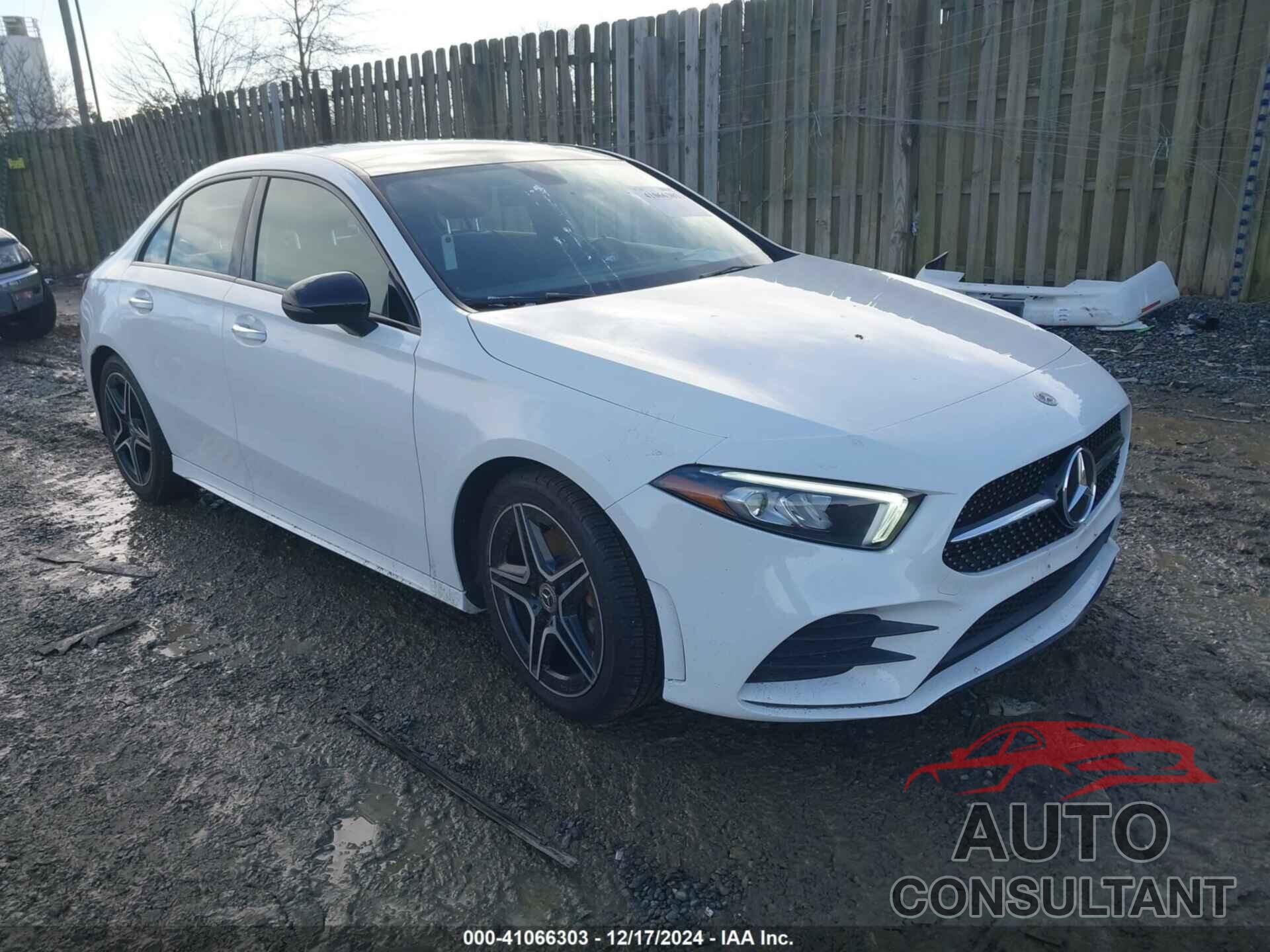 MERCEDES-BENZ A 220 2021 - W1K3G4FB7MJ270941