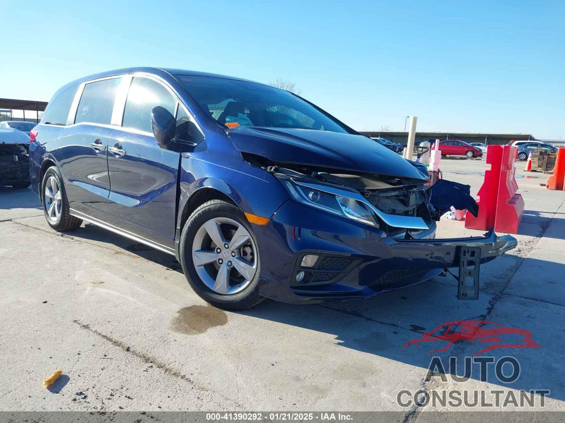 HONDA ODYSSEY 2018 - 5FNRL6H76JB034837