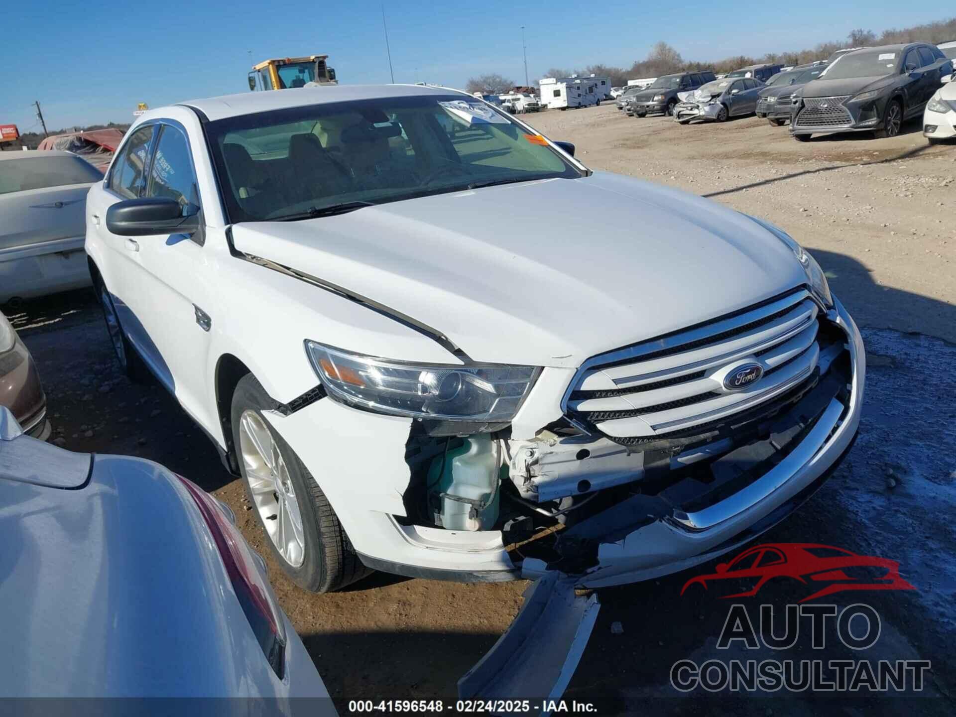FORD TAURUS 2018 - 1FAHP2D85JG127853