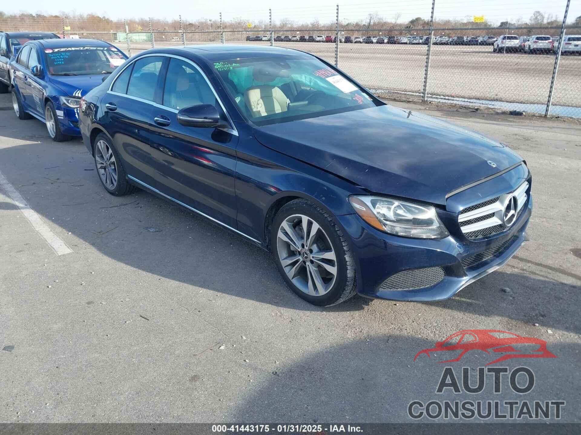 MERCEDES-BENZ C 300 2018 - 55SWF4JB3JU270762