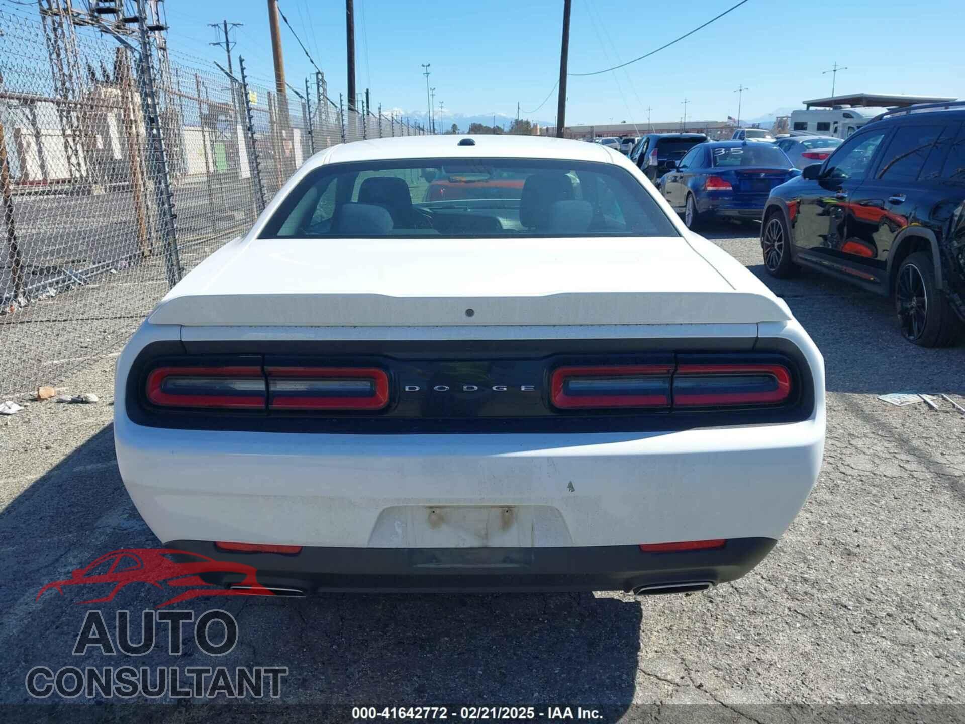 DODGE CHALLENGER 2018 - 2C3CDZAG4JH317735