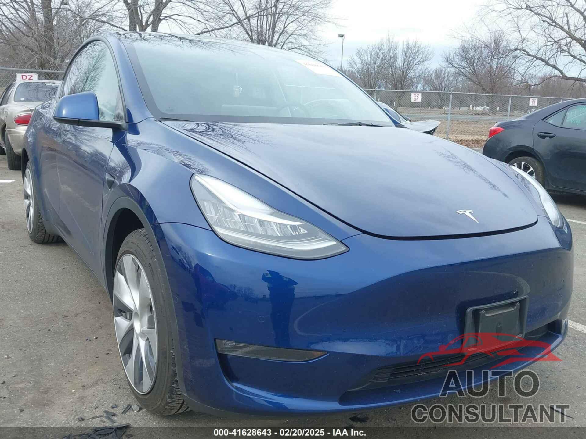 TESLA MODEL Y 2022 - 7SAYGDEE1NF329909