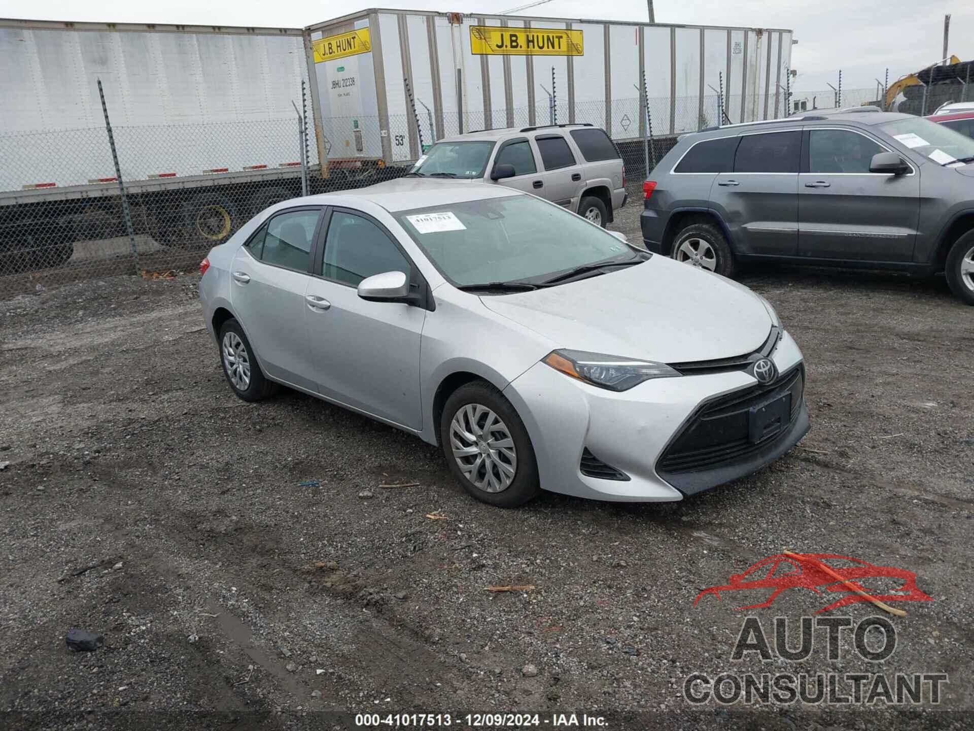 TOYOTA COROLLA 2018 - 2T1BURHE5JC124130