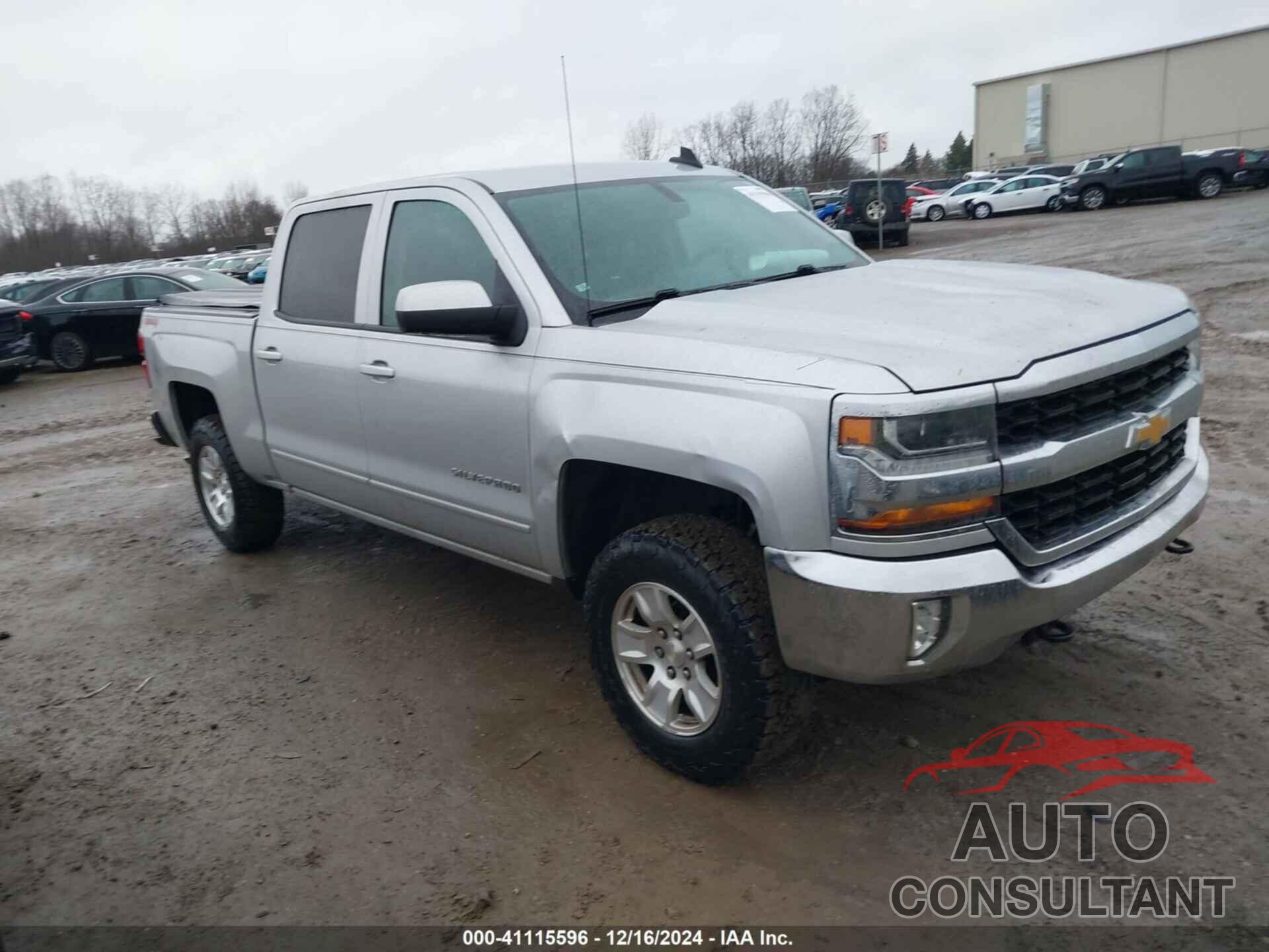 CHEVROLET SILVERADO 1500 2017 - 3GCUKREC8HG305353