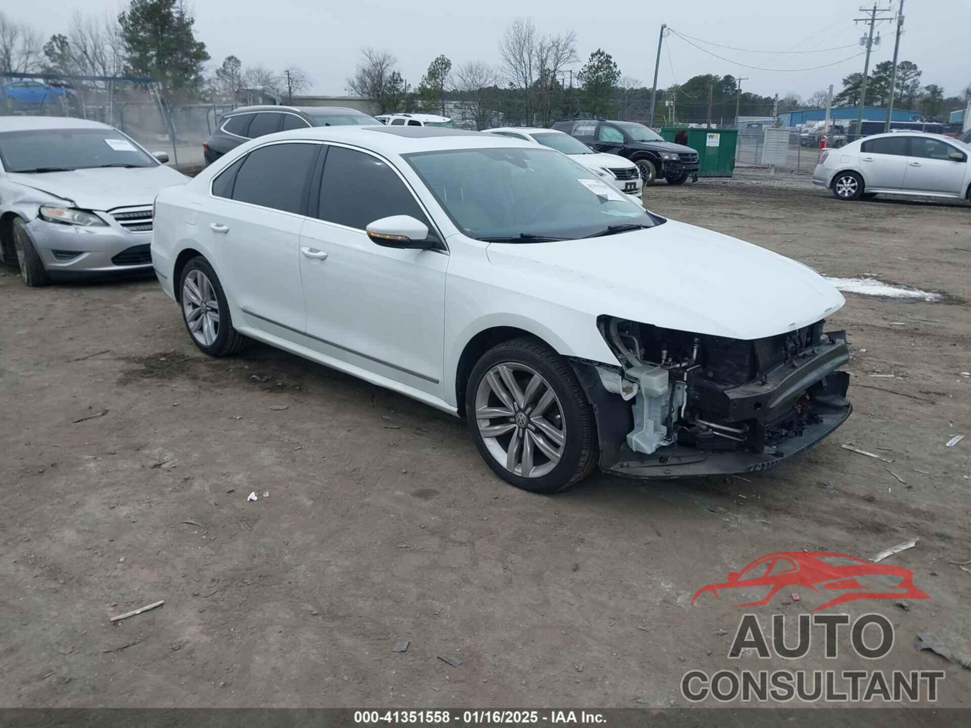 VOLKSWAGEN PASSAT 2017 - 1VWCT7A37HC062167