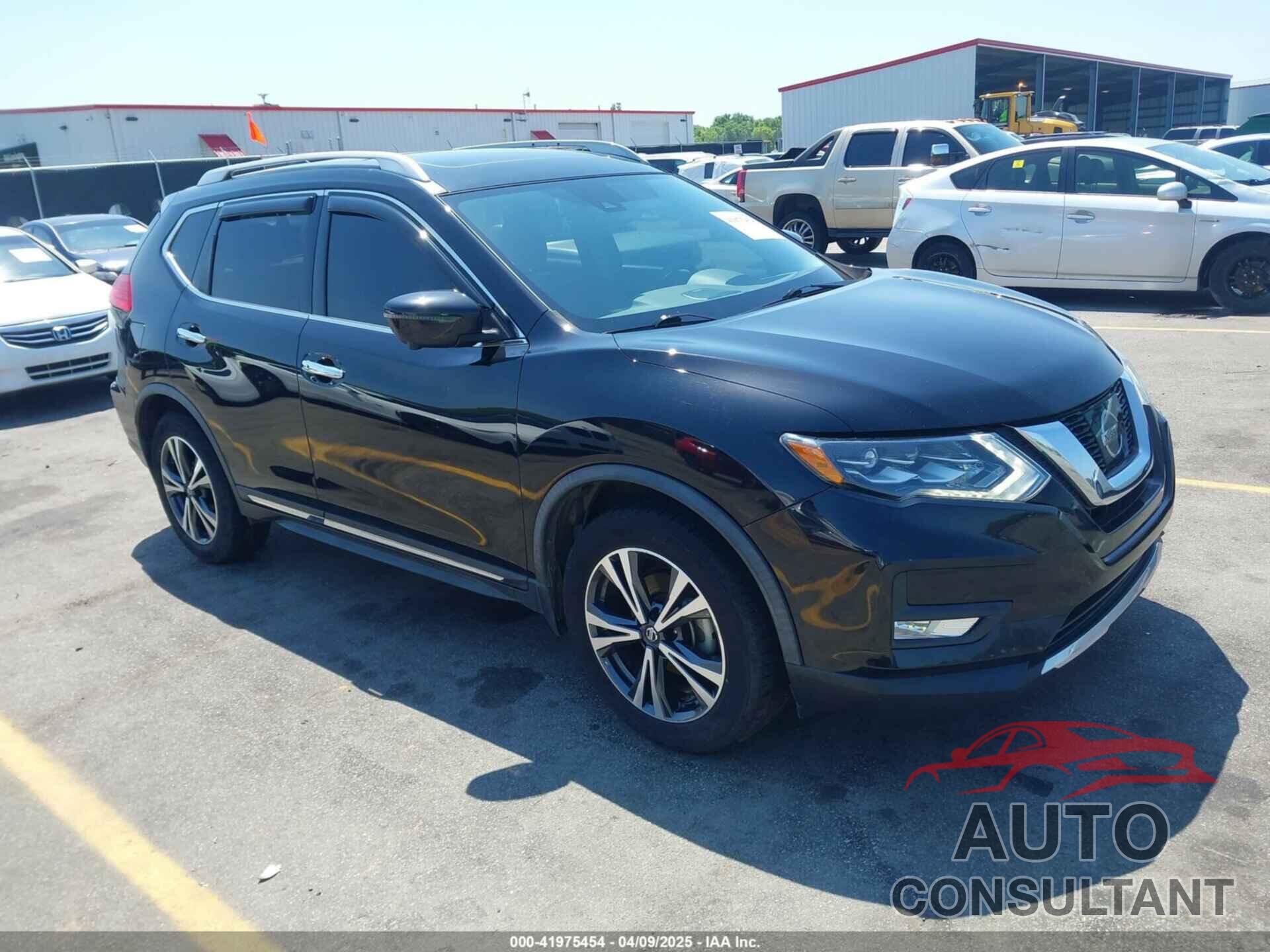 NISSAN ROGUE 2017 - JN8AT2MT4HW407893